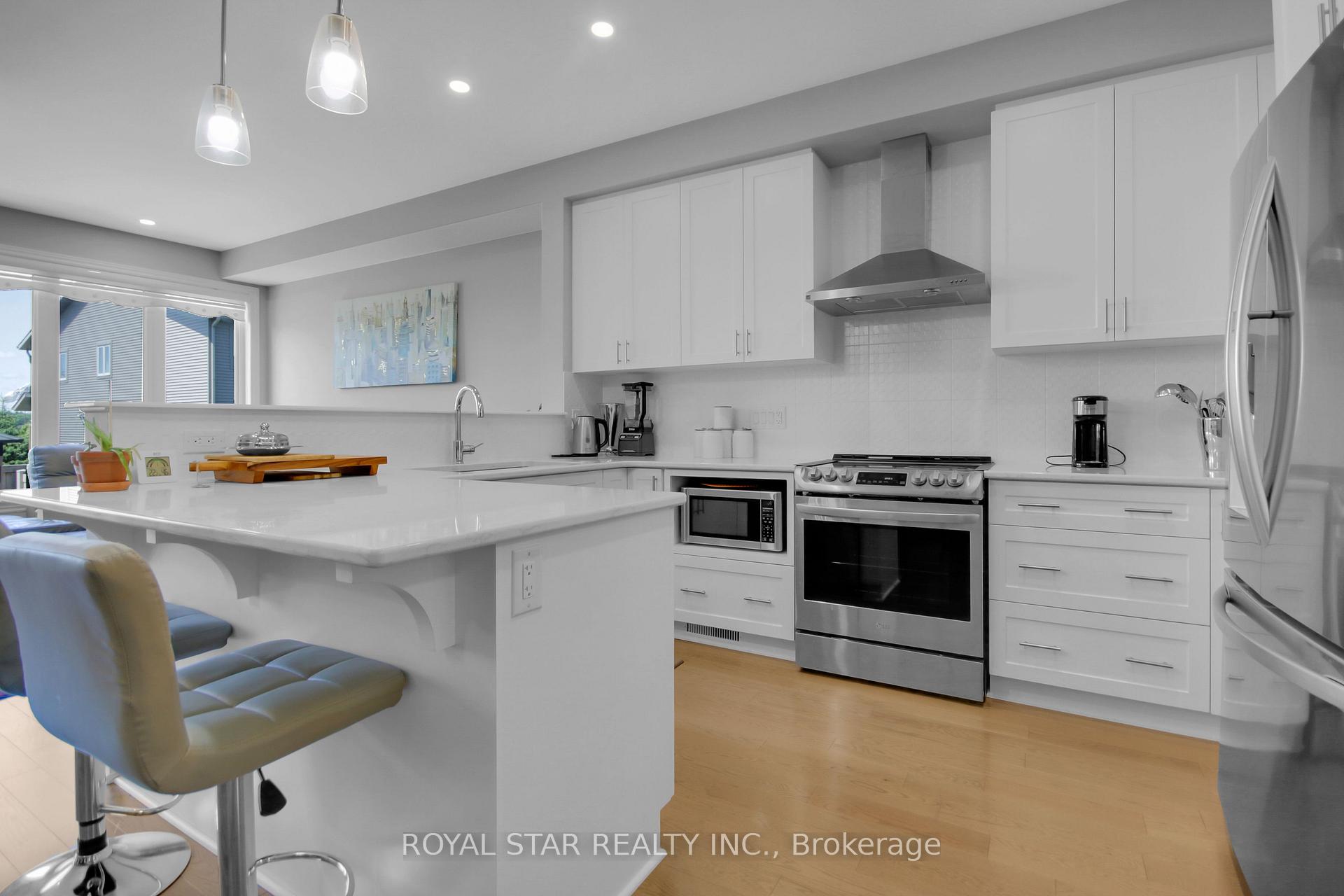 Photo 6 of 110 Nepeta Crescent, Ottawa, Blossom Park/Kemp Park/Findlay Creek — HOMEH