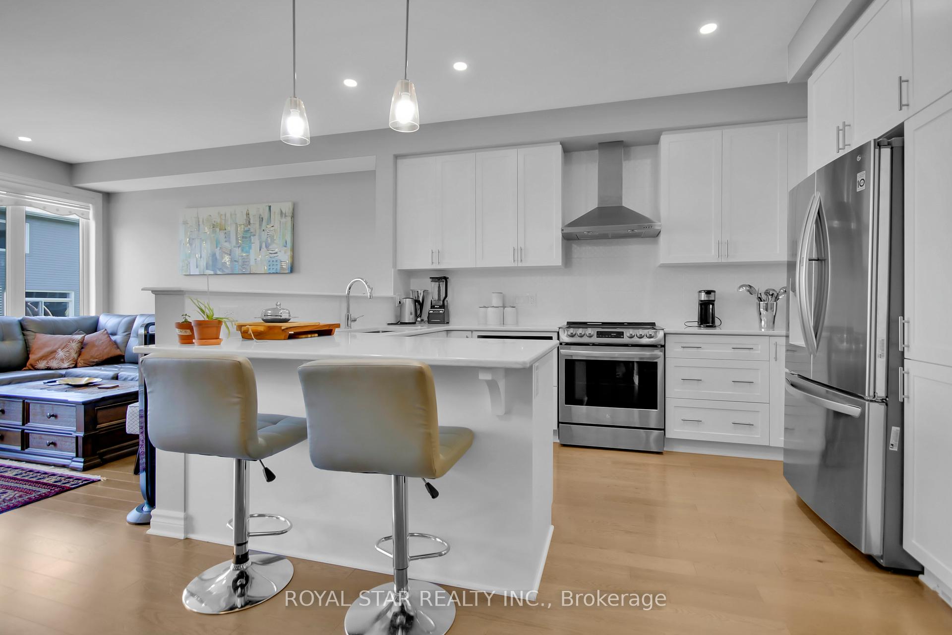 Photo 10 of 110 Nepeta Crescent, Ottawa, Blossom Park/Kemp Park/Findlay Creek — HOMEH