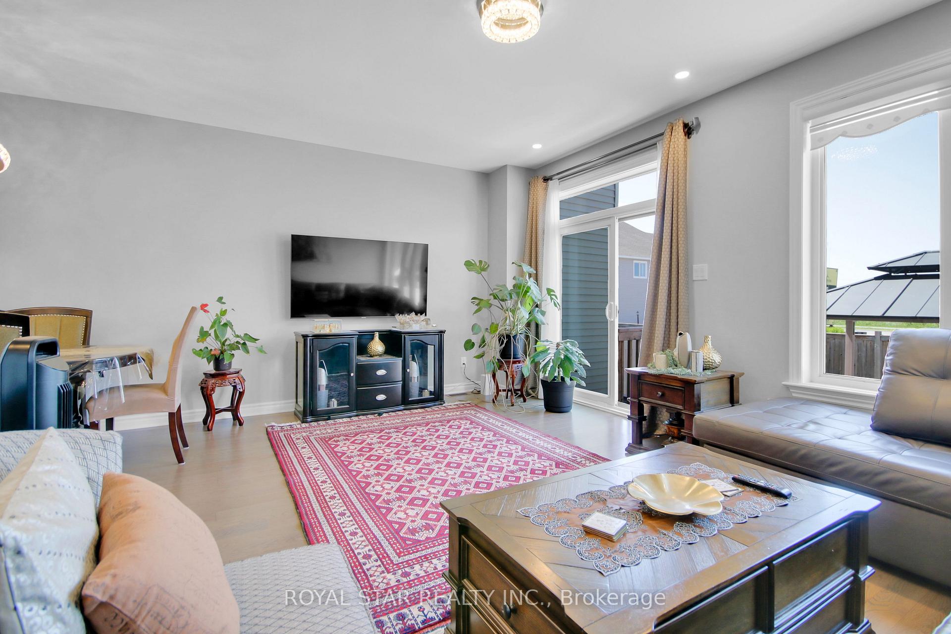 Photo 14 of 110 Nepeta Crescent, Ottawa, Blossom Park/Kemp Park/Findlay Creek — HOMEH