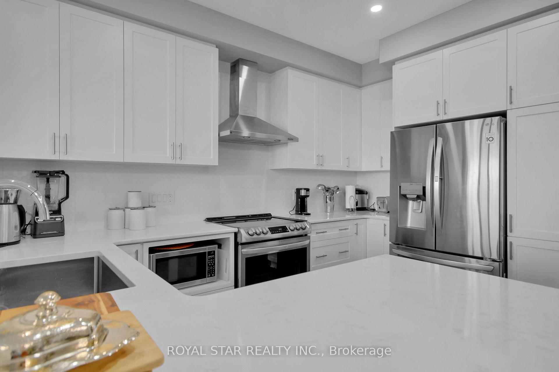 Photo 16 of 110 Nepeta Crescent, Ottawa, Blossom Park/Kemp Park/Findlay Creek — HOMEH