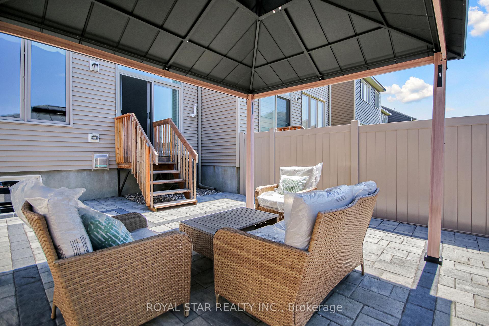 Photo 33 of 110 Nepeta Crescent, Ottawa, Blossom Park/Kemp Park/Findlay Creek — HOMEH