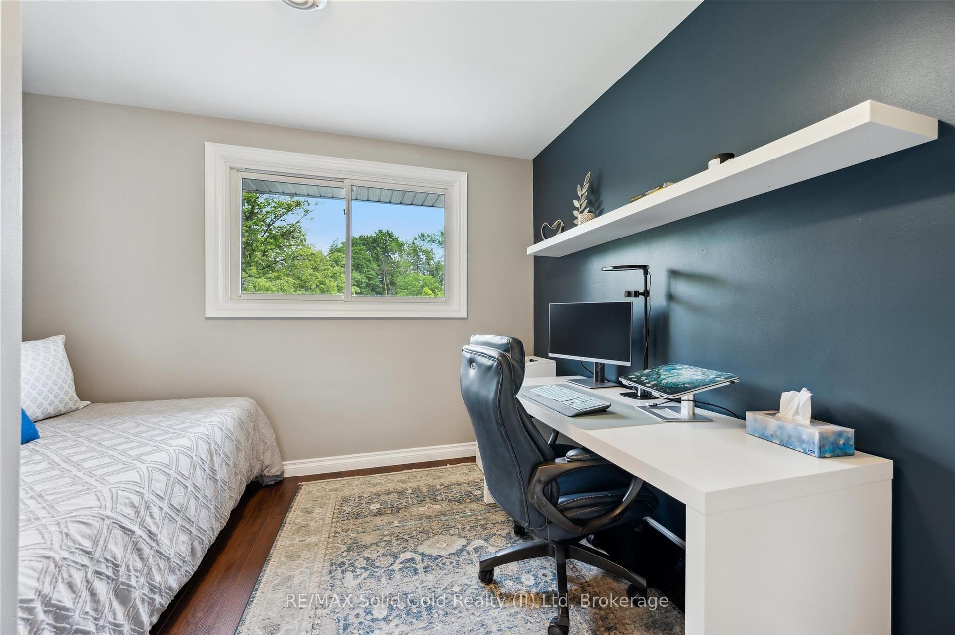 Photo 26 of 125 Macgregor Crescent, Waterloo — HOMEH