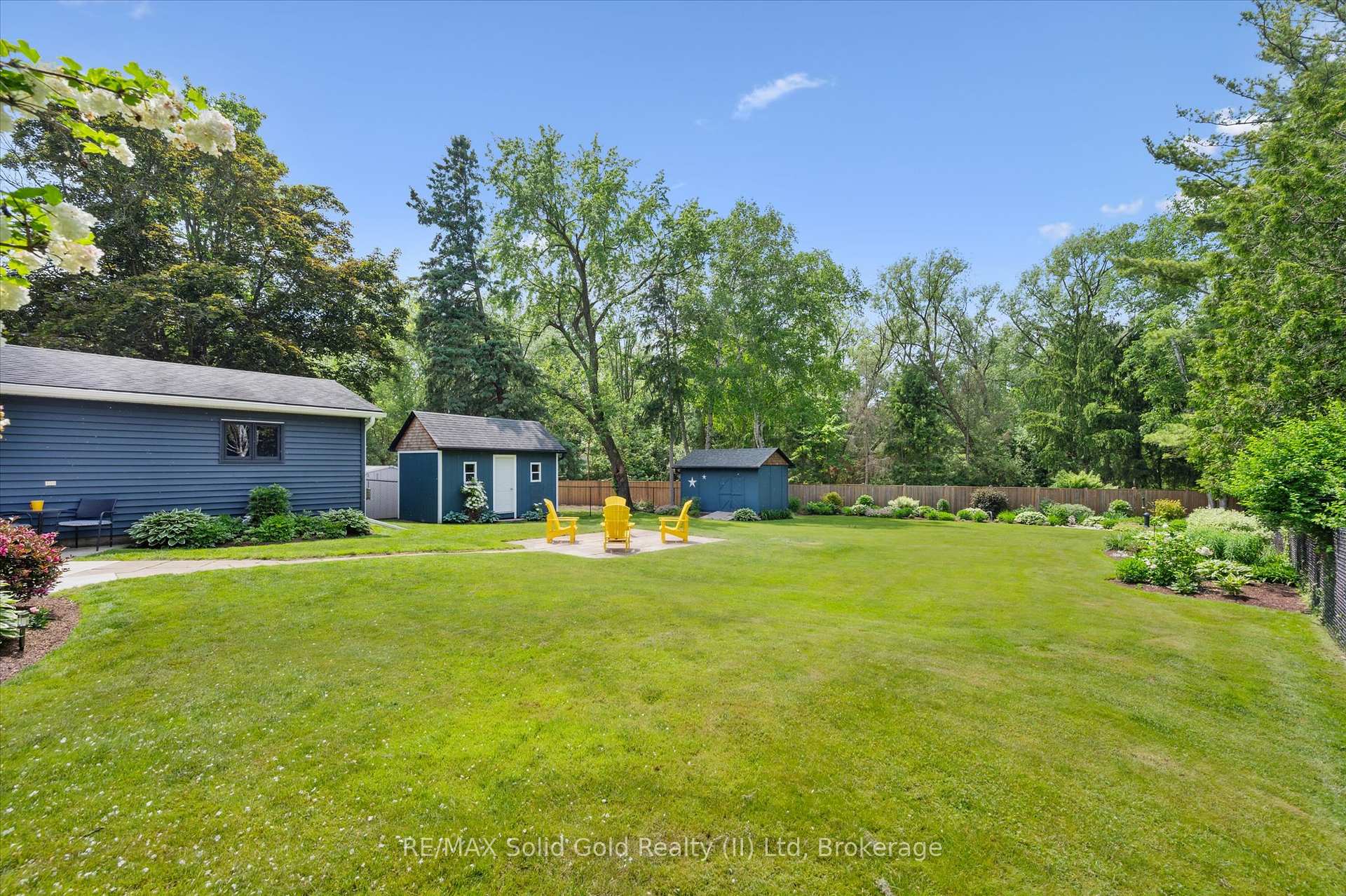 Photo 36 of 125 Macgregor Crescent, Waterloo — HOMEH