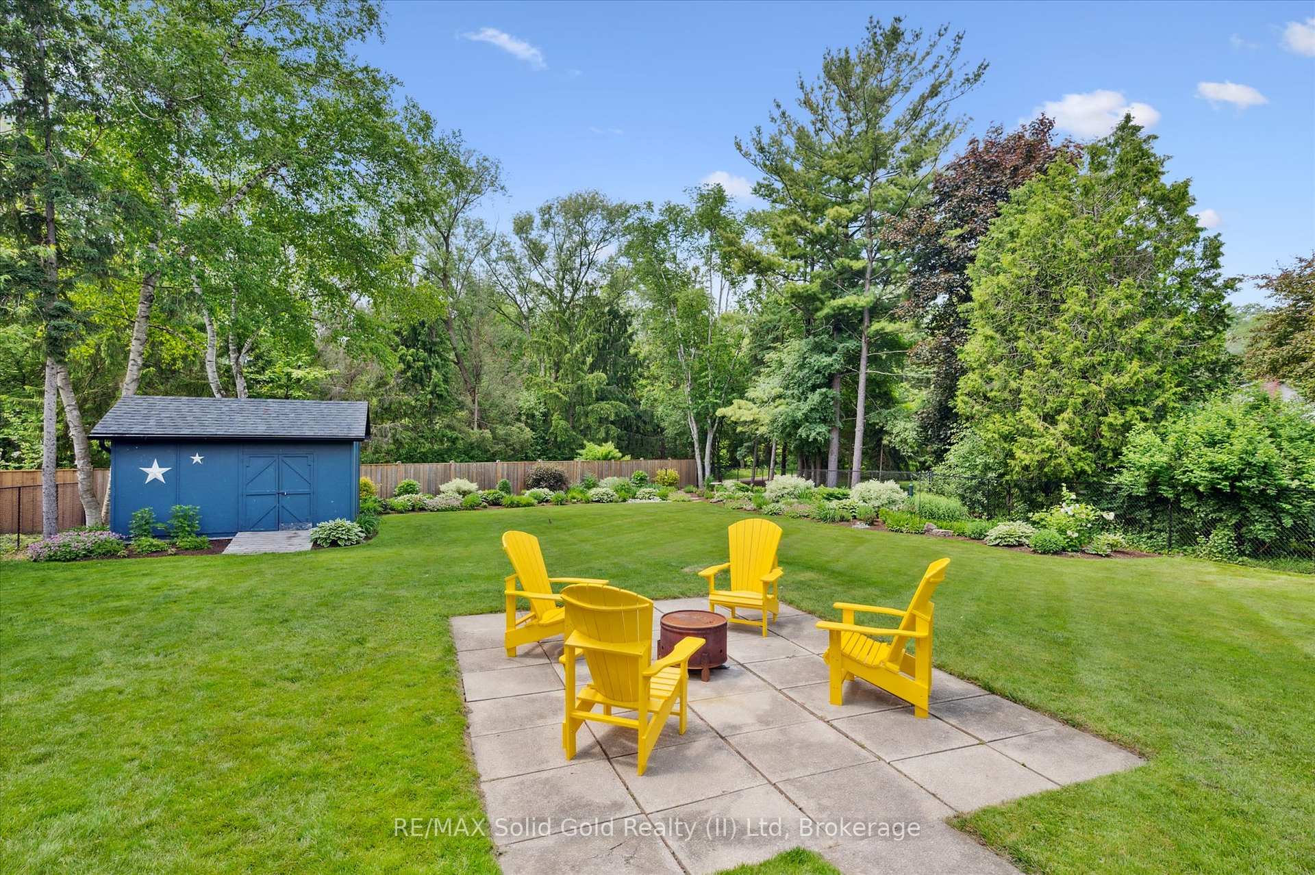 Photo 37 of 125 Macgregor Crescent, Waterloo — HOMEH