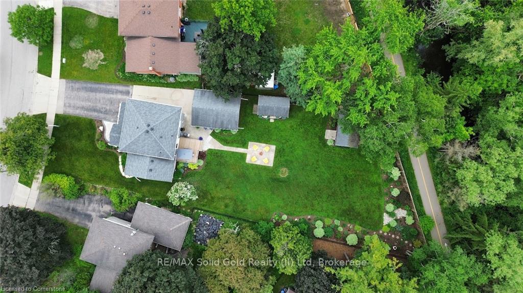 Photo 42 of 125 Macgregor Crescent, Waterloo — HOMEH