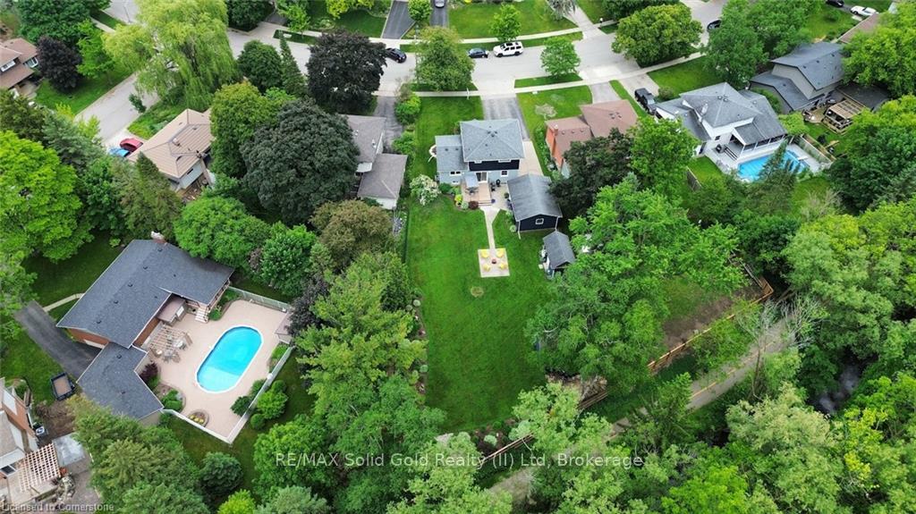 Photo 46 of 125 Macgregor Crescent, Waterloo — HOMEH