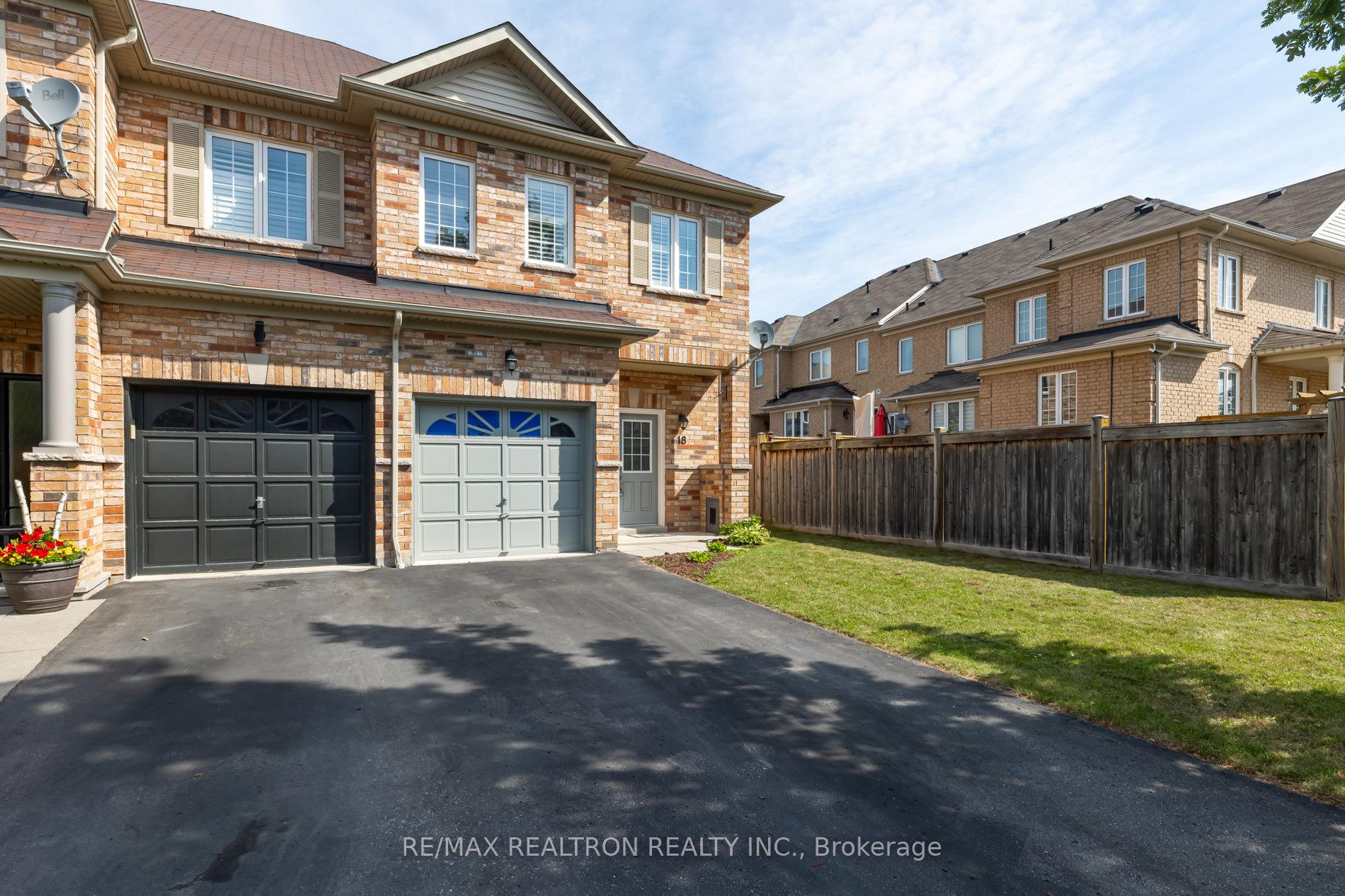 Photo 2 of 18 Summerside Avenue, Whitby, Taunton North — HOMEH