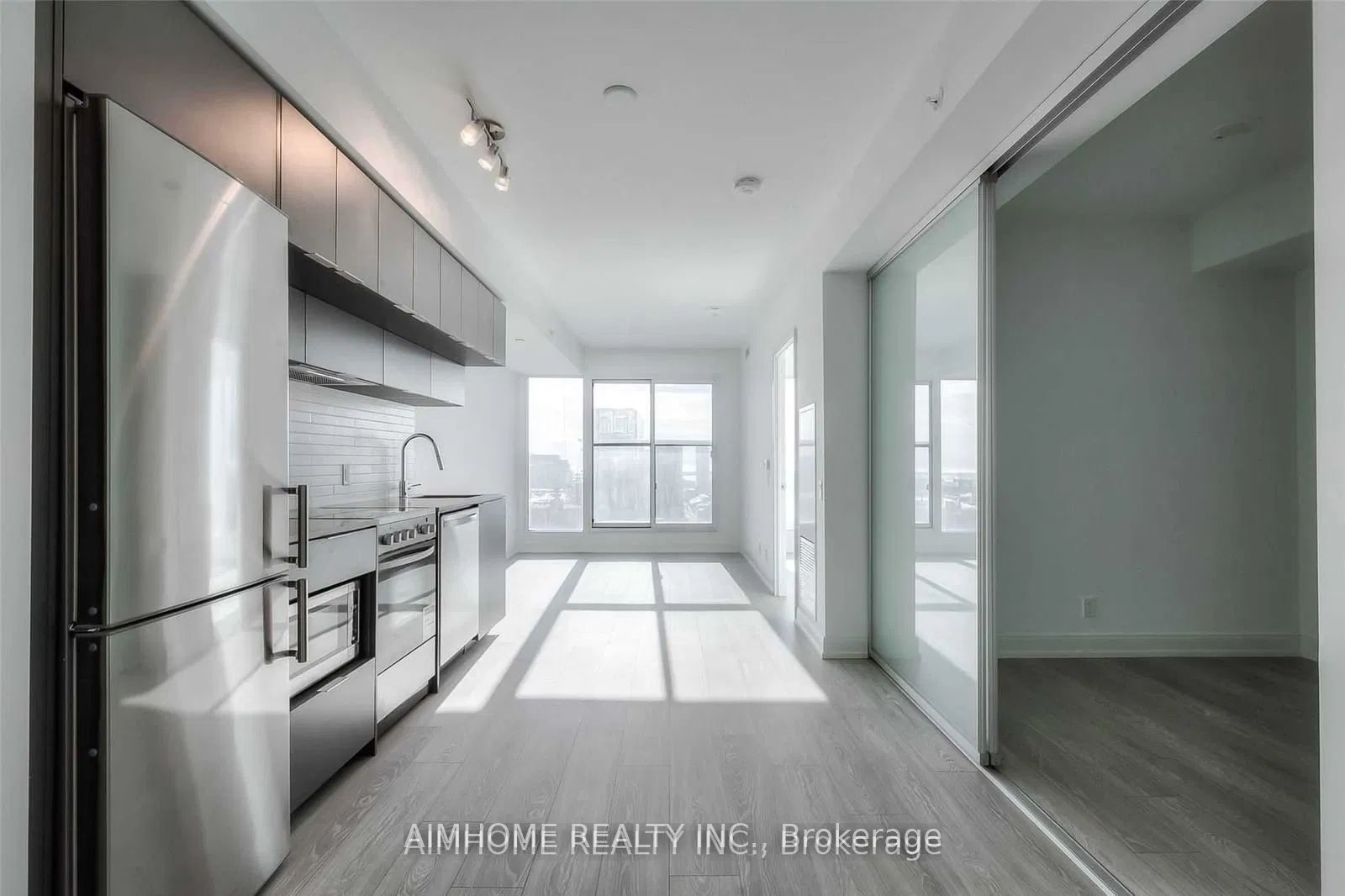 Photo 2 of Unit 2609, 181 Dundas Street E, Toronto, Waterfront Communities — HOMEH
