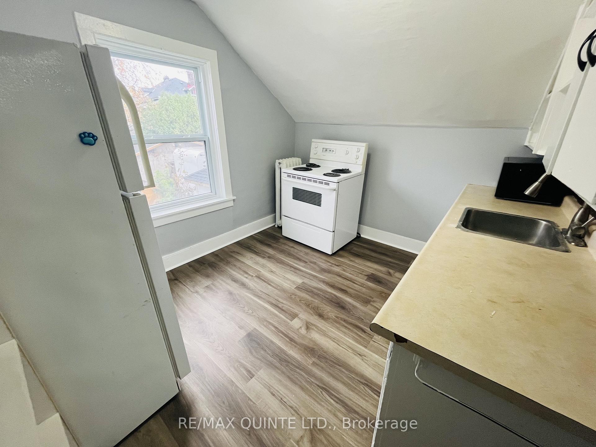 Photo 6 of 73/75 Queen Street, Belleville, Belleville Ward — HOMEH