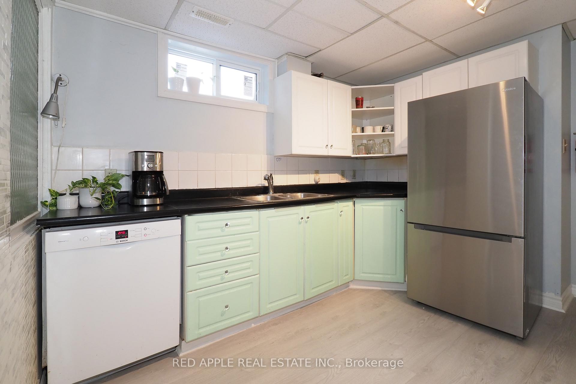 Photo 31 of 113 Deerberry Place, Waterloo — HOMEH