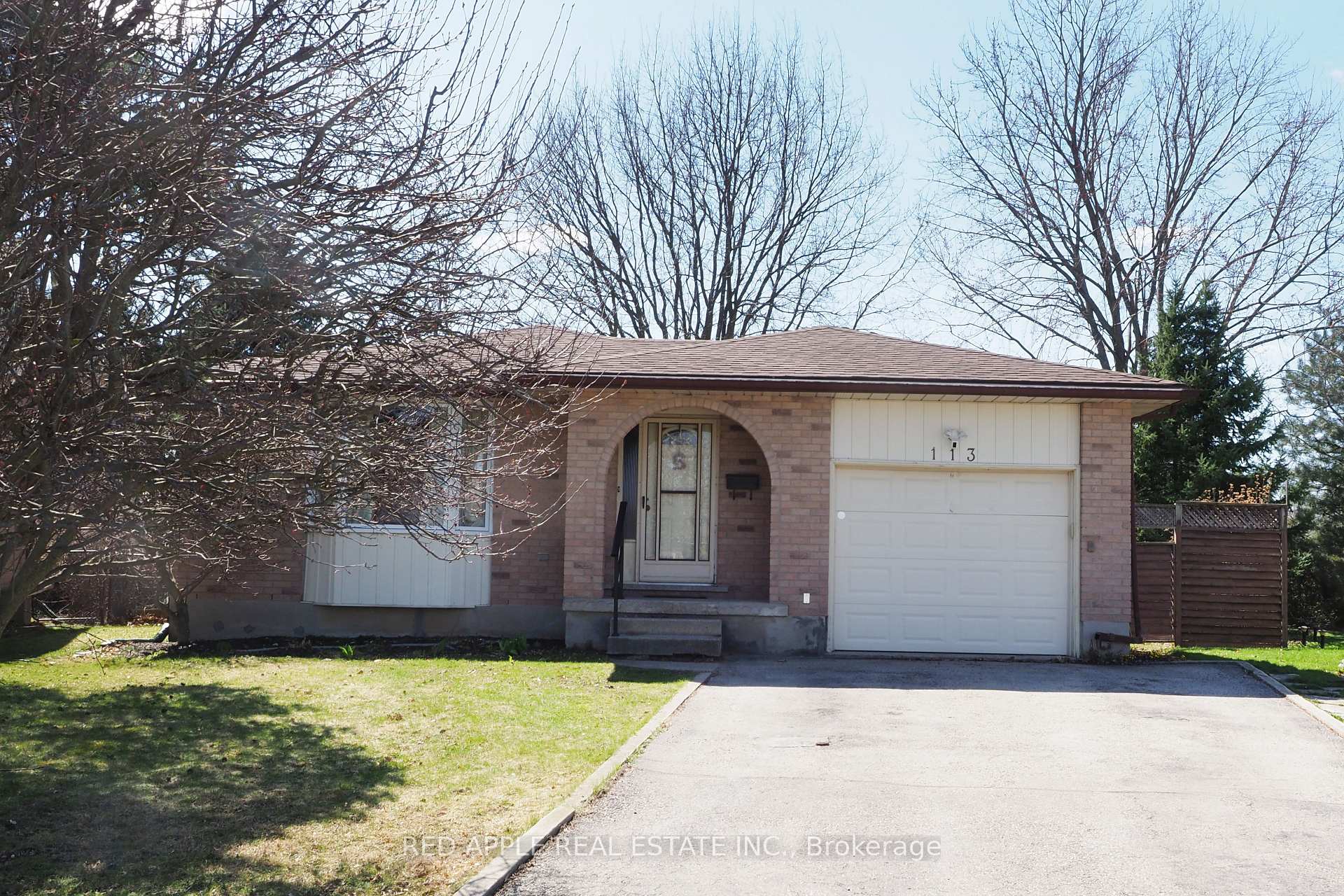 Photo 37 of 113 Deerberry Place, Waterloo — HOMEH