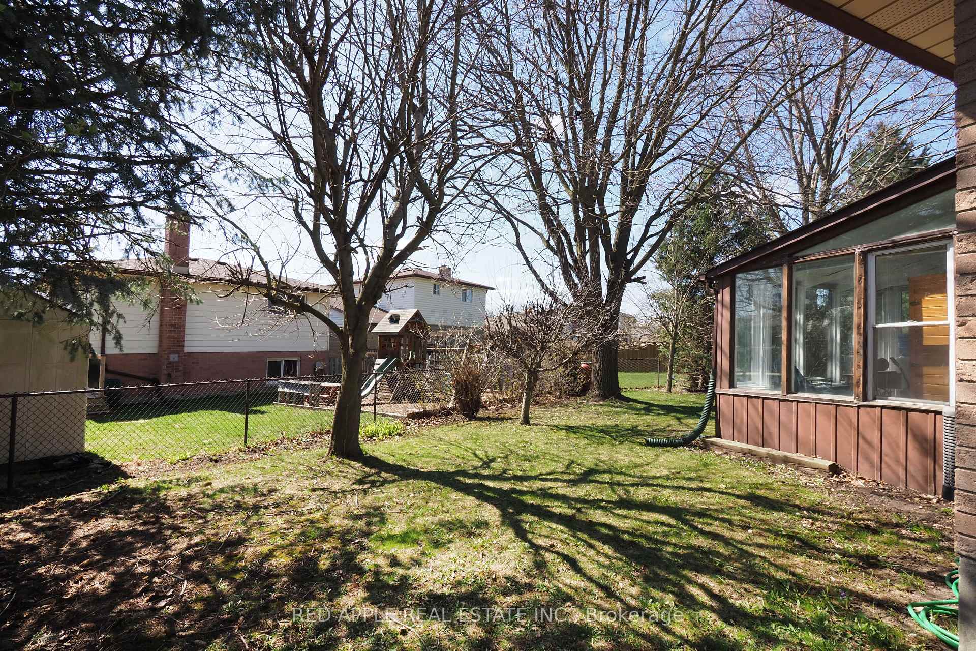 Photo 44 of 113 Deerberry Place, Waterloo — HOMEH
