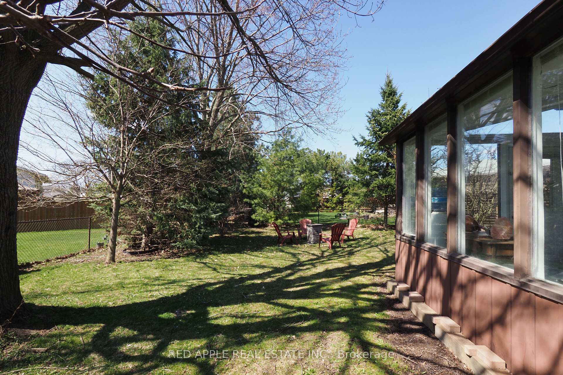 Photo 45 of 113 Deerberry Place, Waterloo — HOMEH