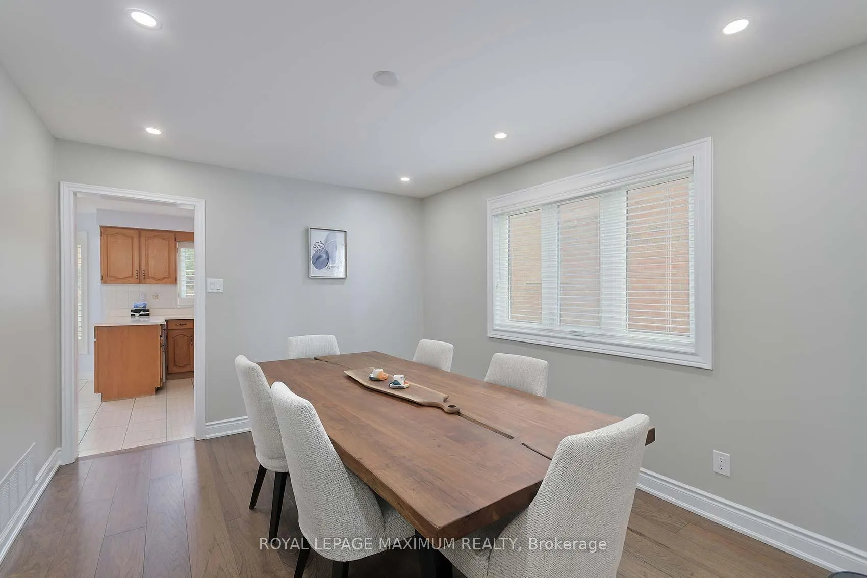 Photo 23 of 27 Looking Glass Crescent, Vaughan, East Woodbridge — HOMEH