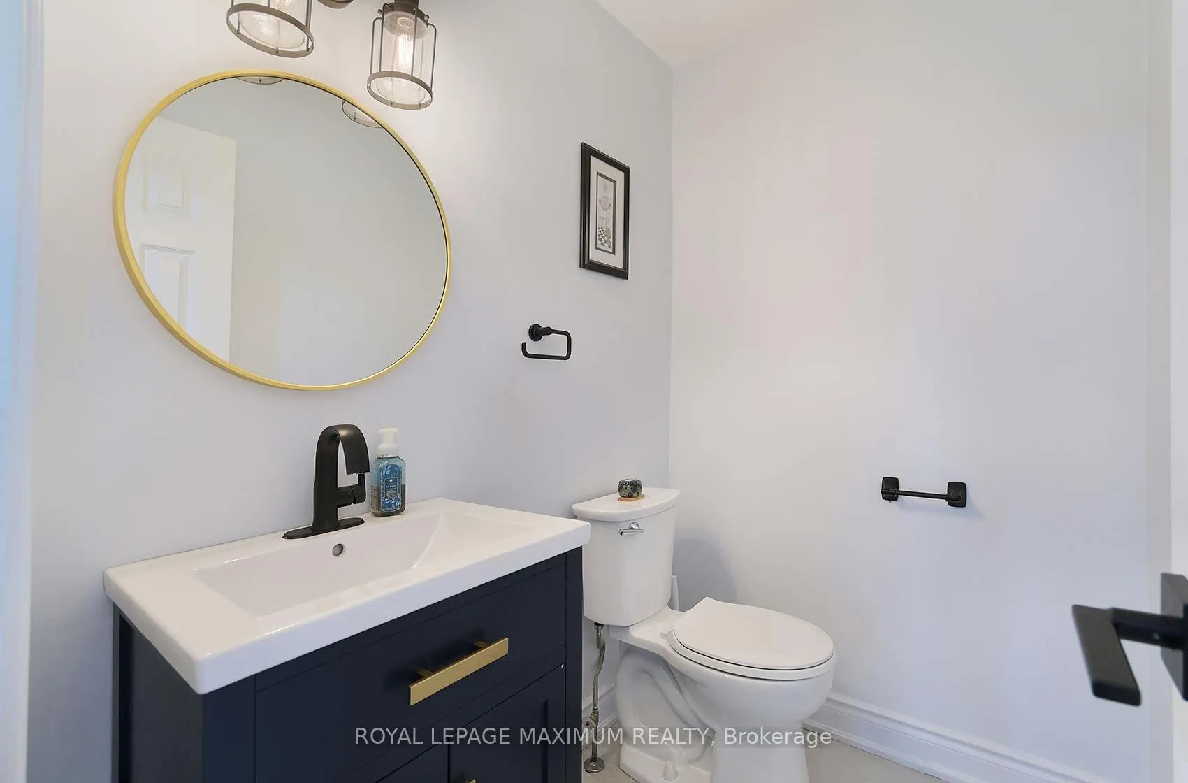 Photo 26 of 27 Looking Glass Crescent, Vaughan, East Woodbridge — HOMEH