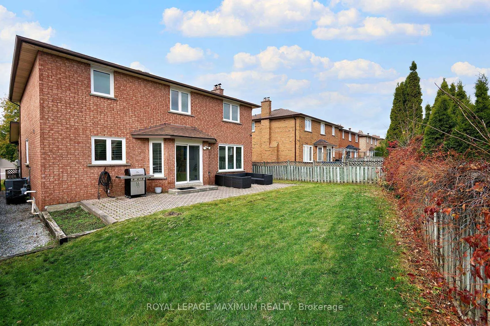 Photo 46 of 27 Looking Glass Crescent, Vaughan, East Woodbridge — HOMEH
