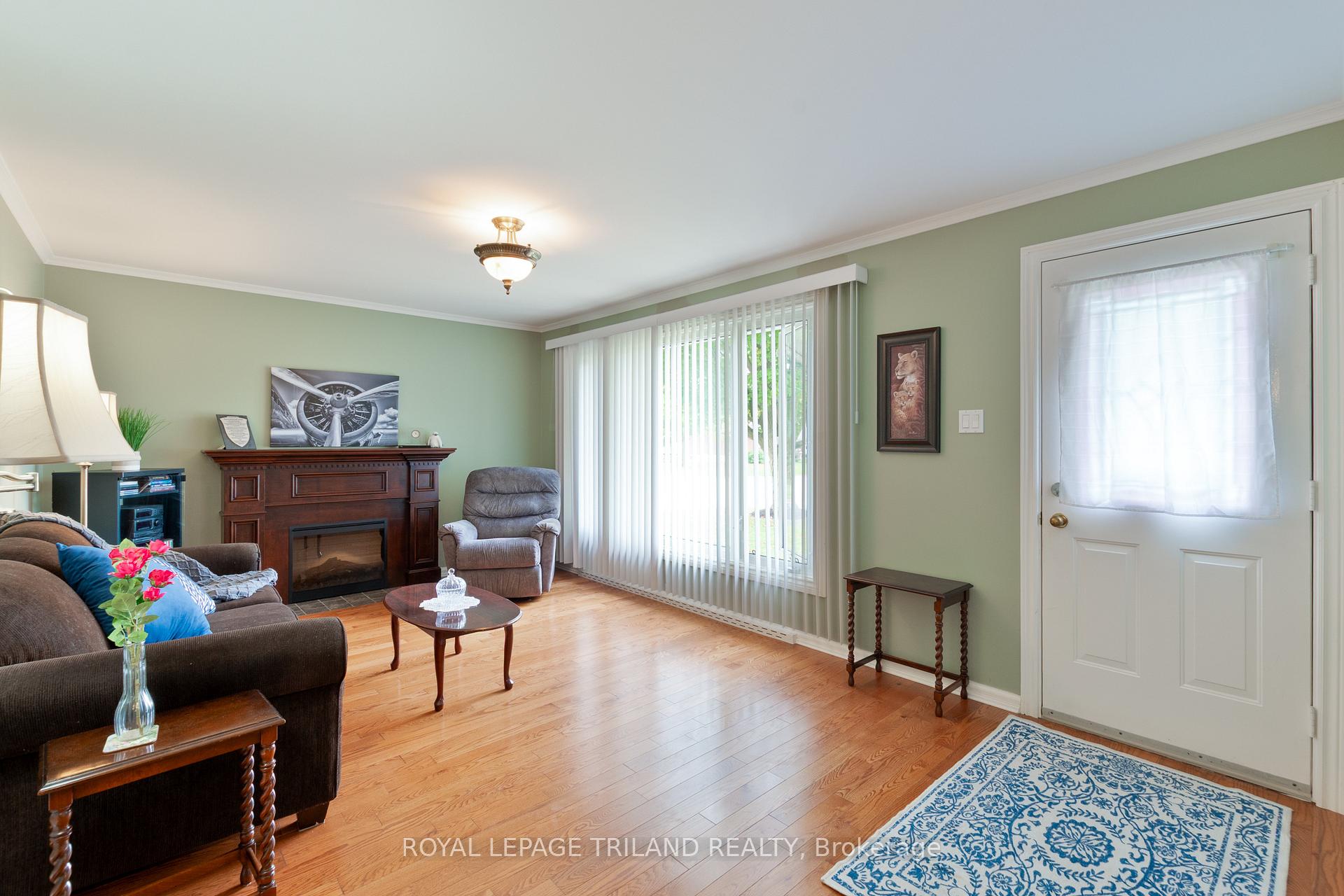 Photo 6 of 53 Treelawn Avenue, Aylmer — HOMEH