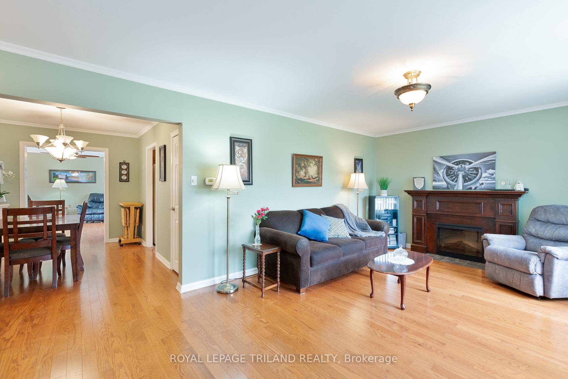 Photo 7 of 53 Treelawn Avenue, Aylmer — HOMEH