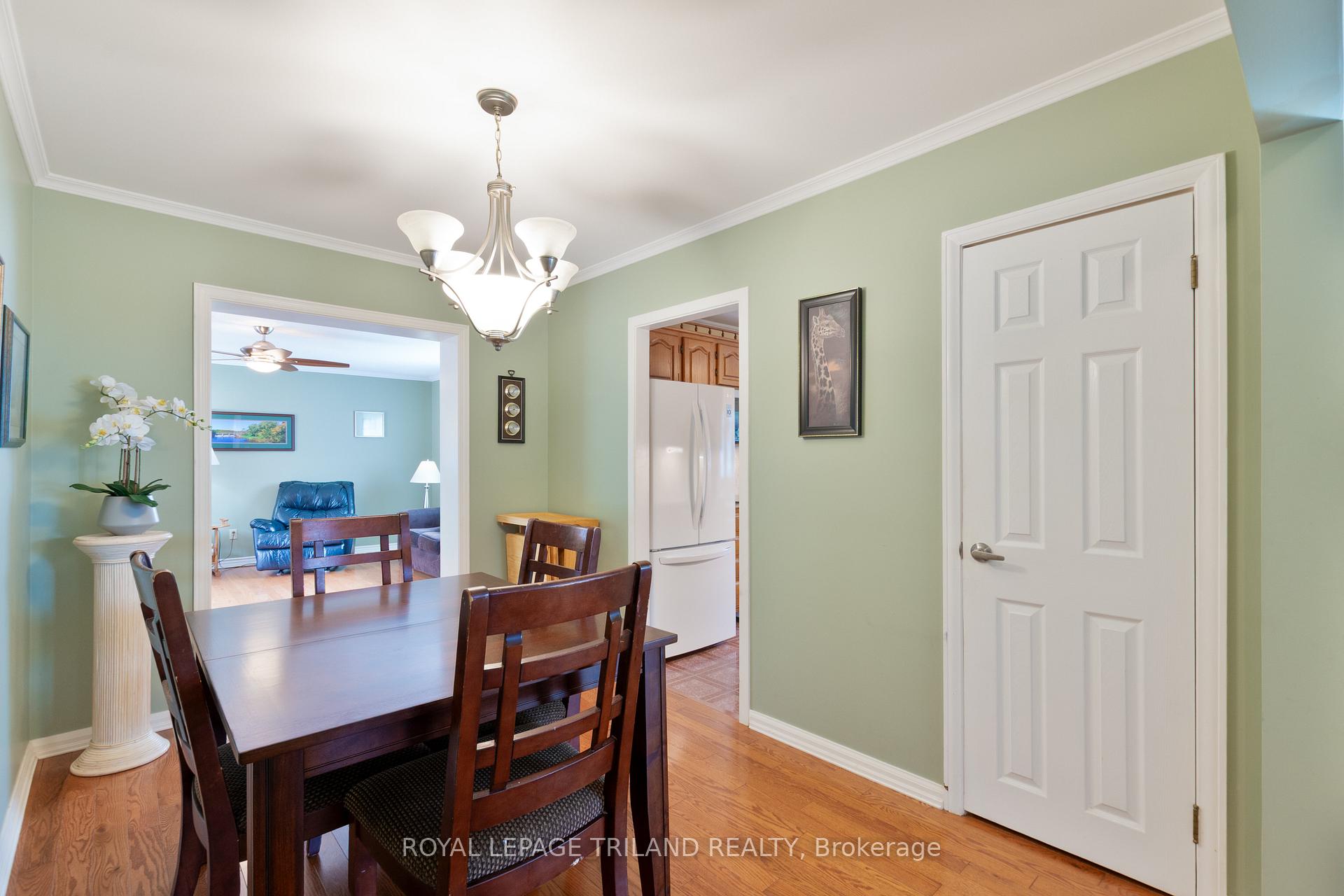 Photo 12 of 53 Treelawn Avenue, Aylmer — HOMEH