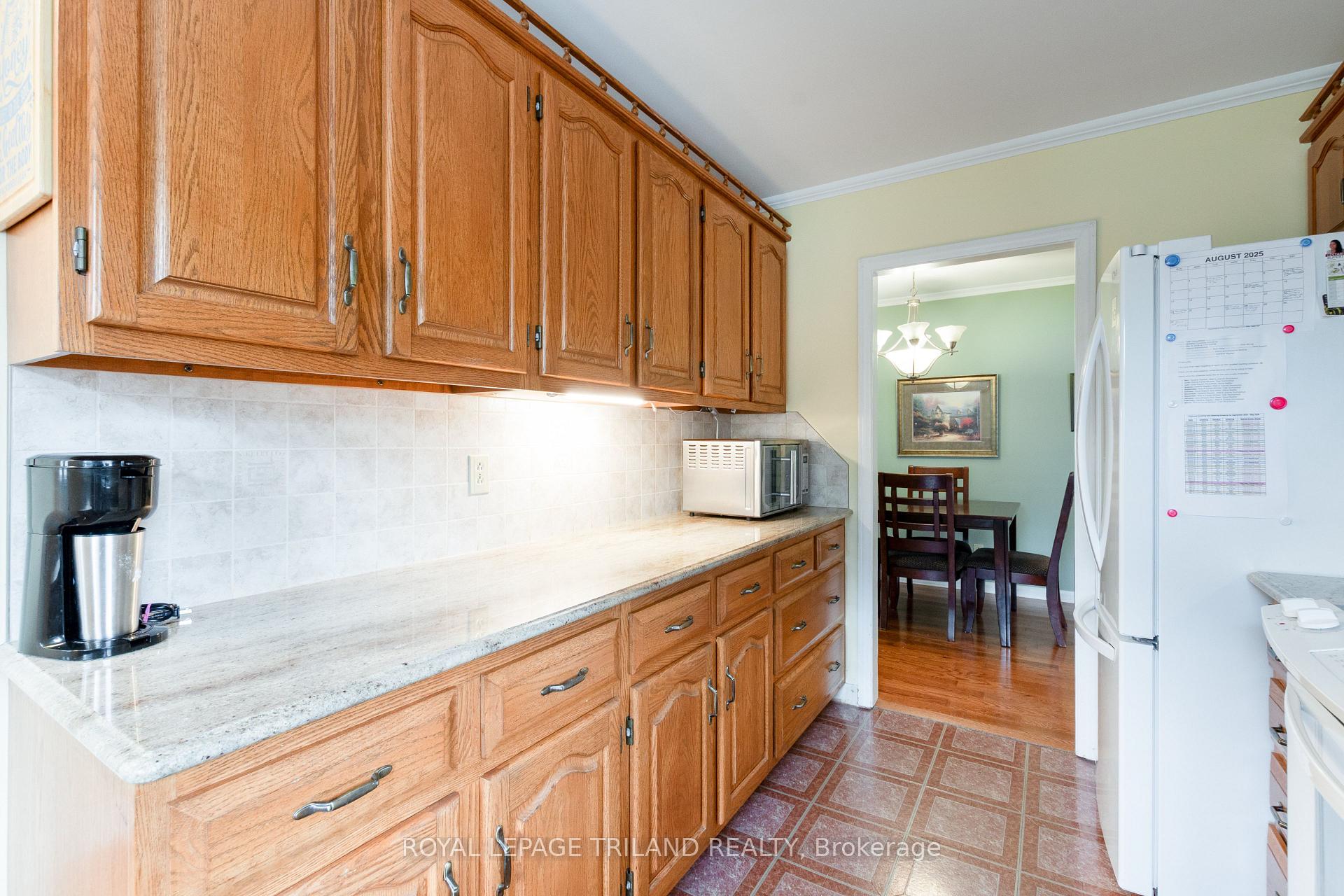 Photo 20 of 53 Treelawn Avenue, Aylmer — HOMEH