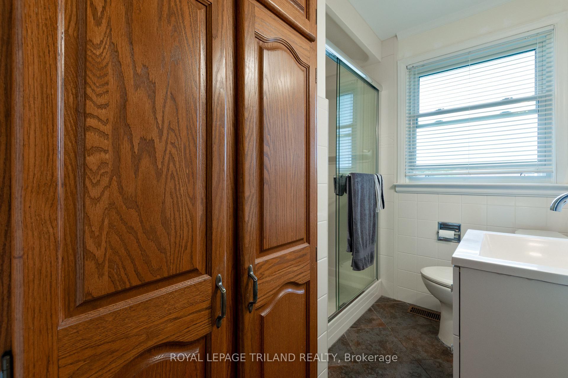 Photo 26 of 53 Treelawn Avenue, Aylmer — HOMEH