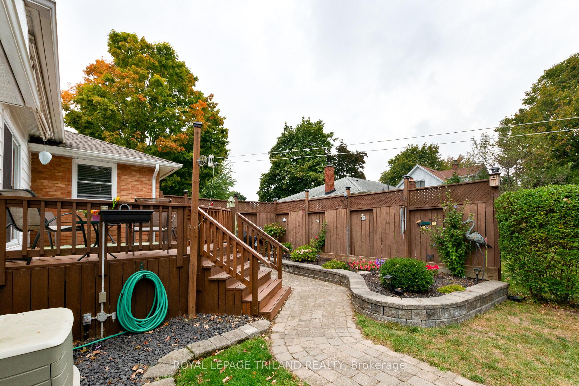 Photo 35 of 53 Treelawn Avenue, Aylmer — HOMEH