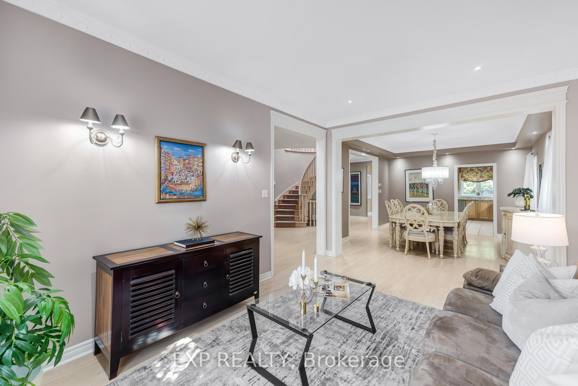 Photo 6 of 444 Highcliffe Drive, Vaughan, Uplands — HOMEH