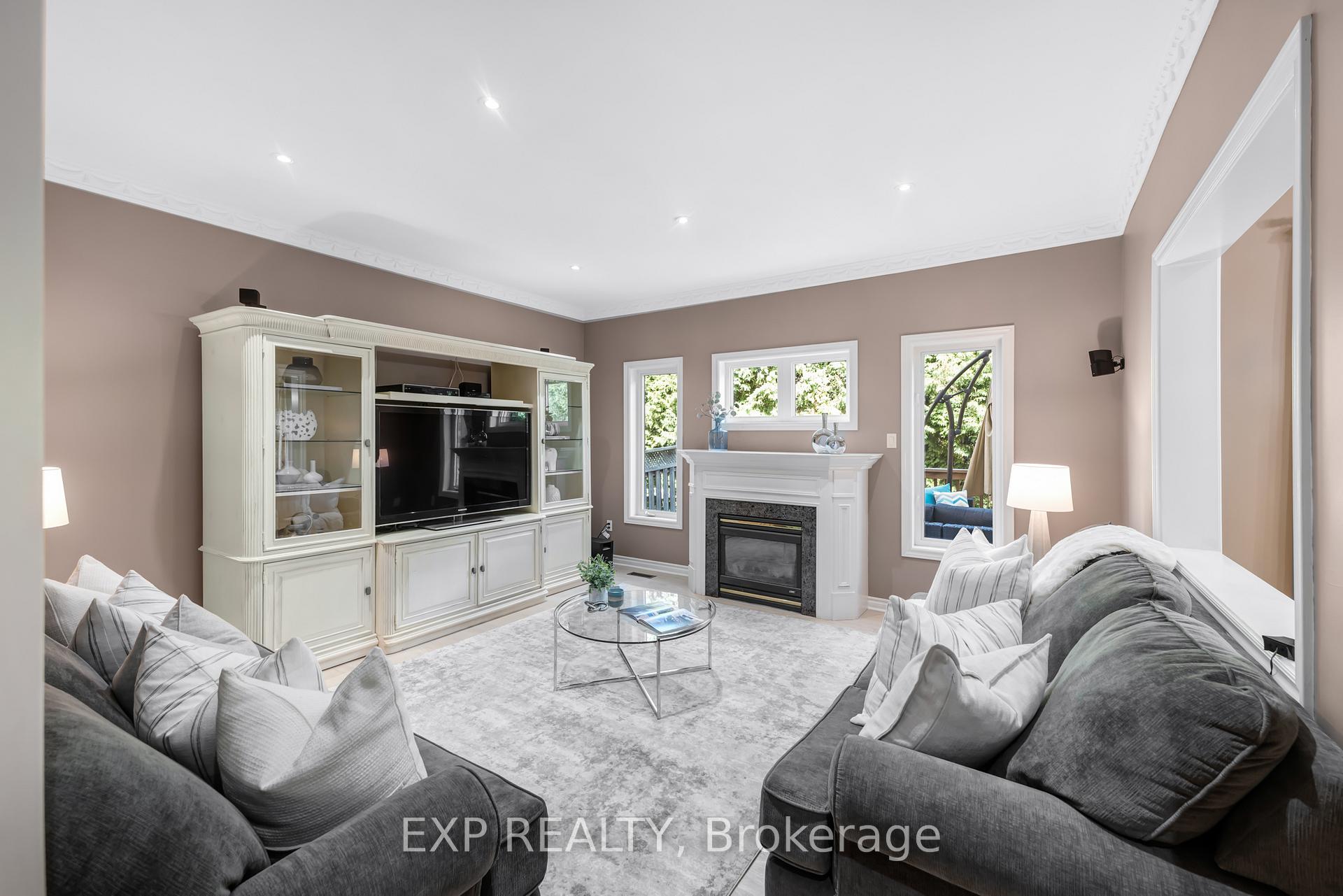 Photo 15 of 444 Highcliffe Drive, Vaughan, Uplands — HOMEH