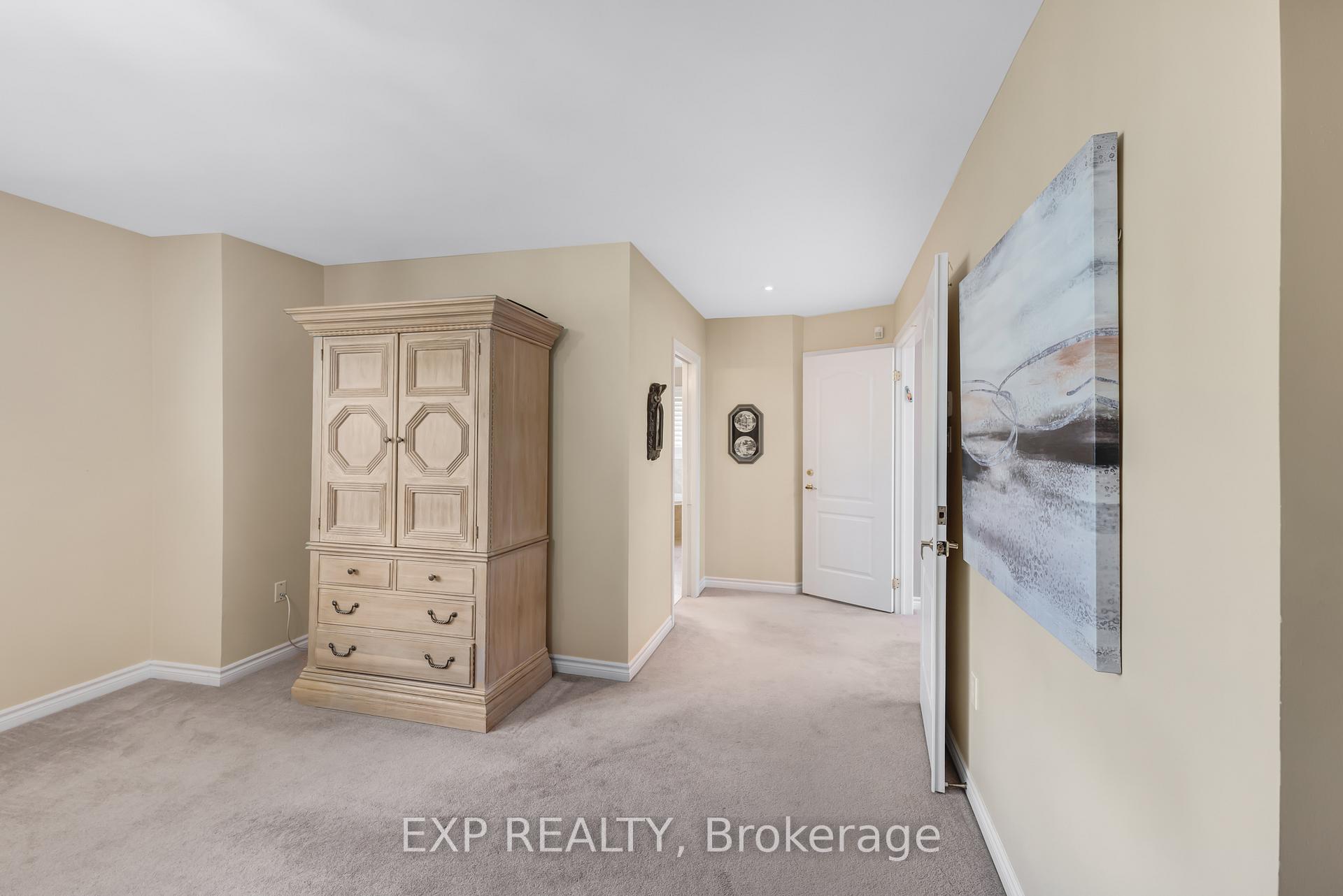 Photo 22 of 444 Highcliffe Drive, Vaughan, Uplands — HOMEH