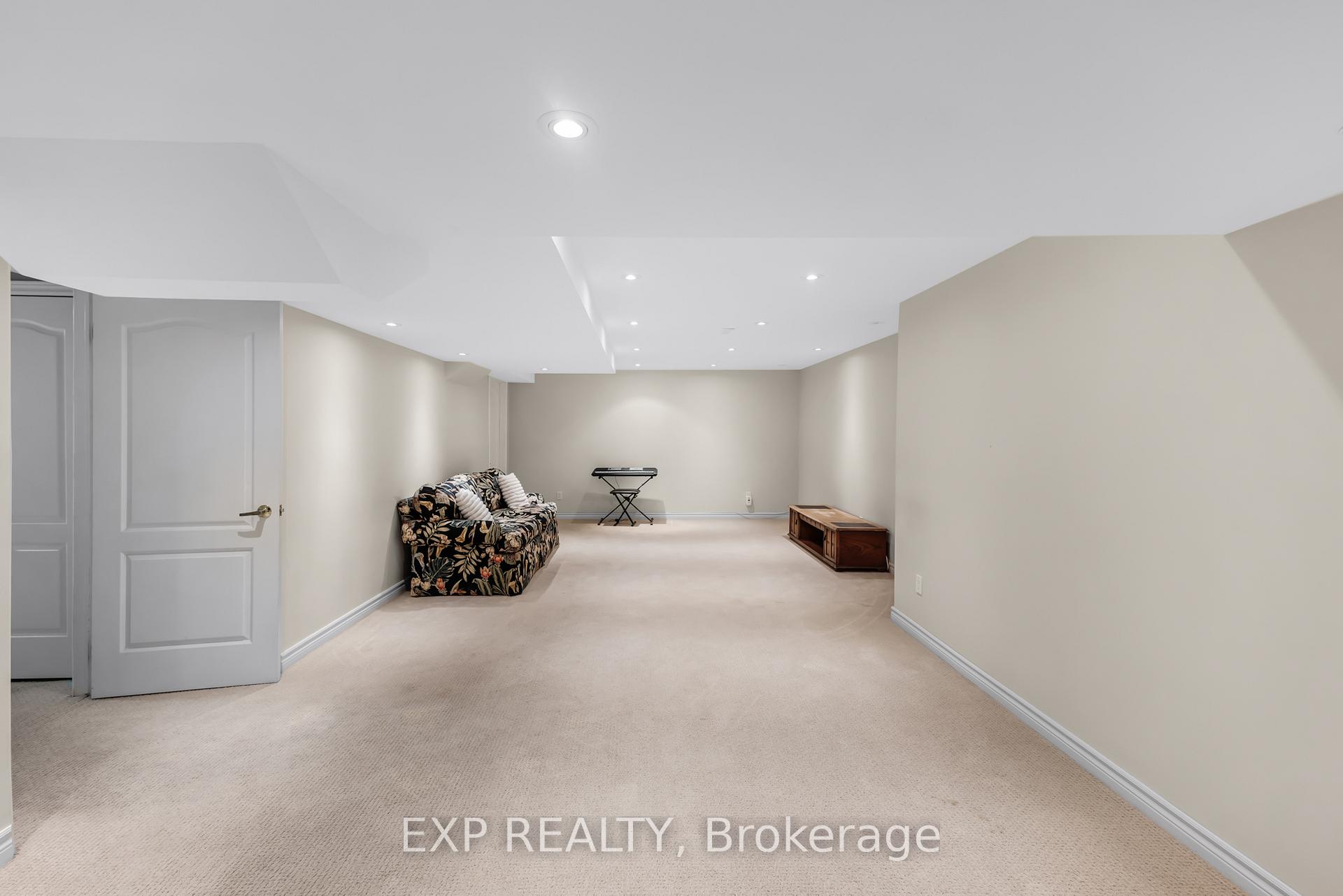 Photo 40 of 444 Highcliffe Drive, Vaughan, Uplands — HOMEH