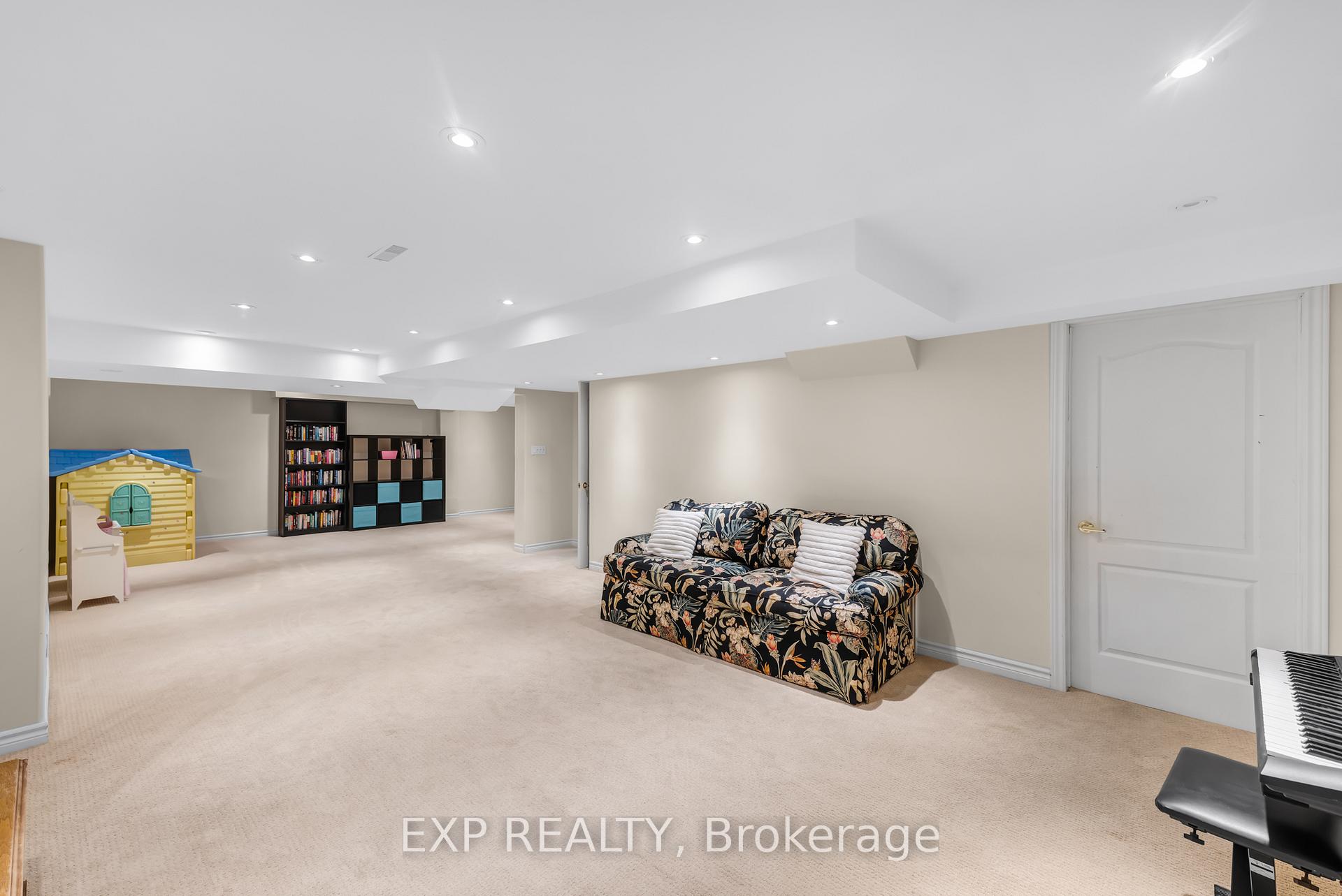 Photo 41 of 444 Highcliffe Drive, Vaughan, Uplands — HOMEH
