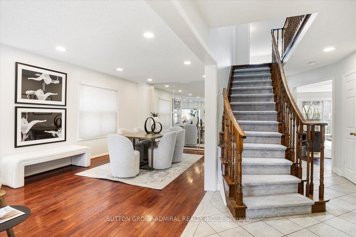 Photo 3 of 201 Tansley Road, Vaughan, Brownridge — HOMEH