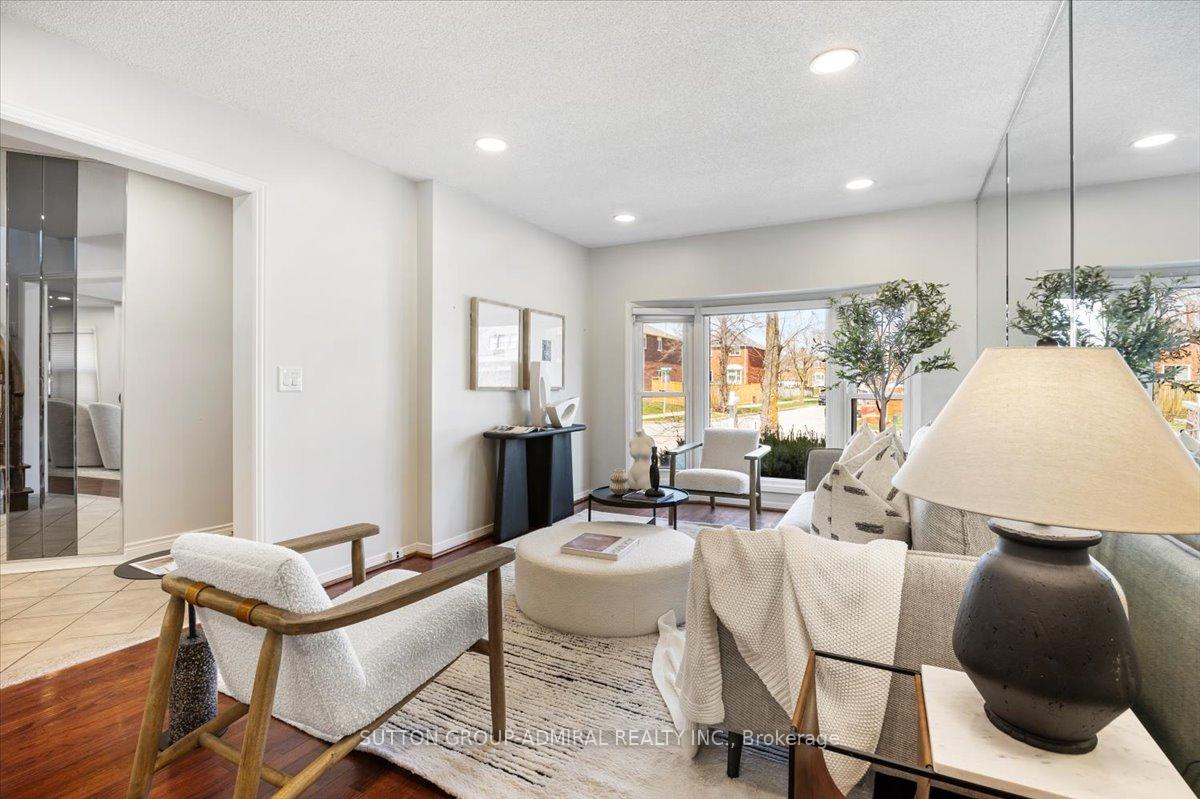 Photo 6 of 201 Tansley Road, Vaughan, Brownridge — HOMEH