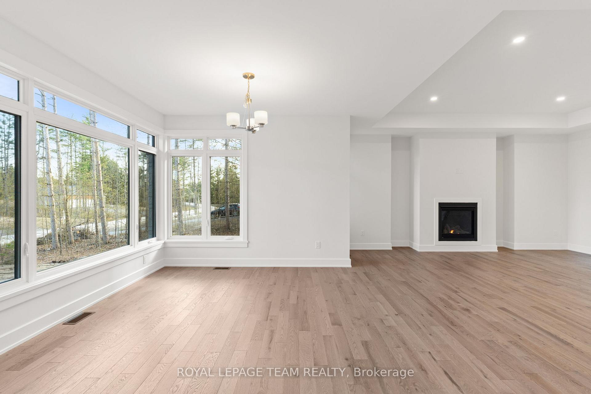 Photo 4 of 232 James Andrew Way, Beckwith, Beckwith Twp — HOMEH