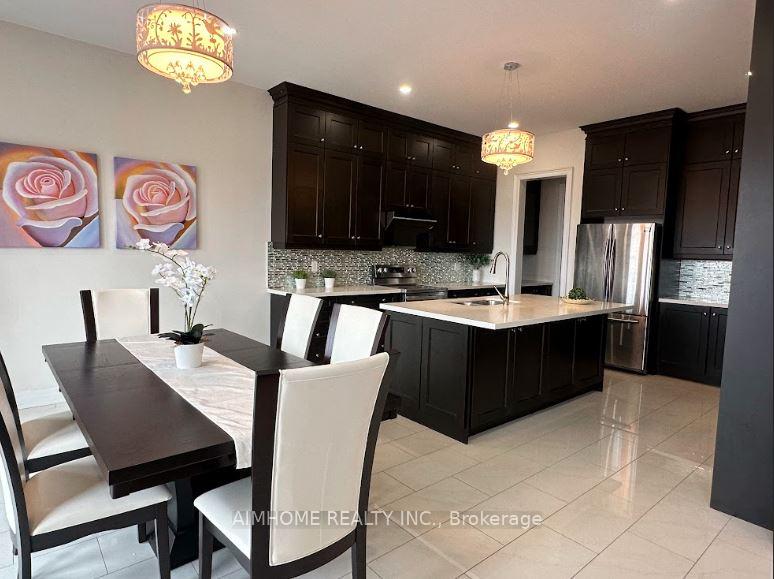 Photo 32 of 48 Hamster Crescent, Aurora, Bayview Northeast — HOMEH