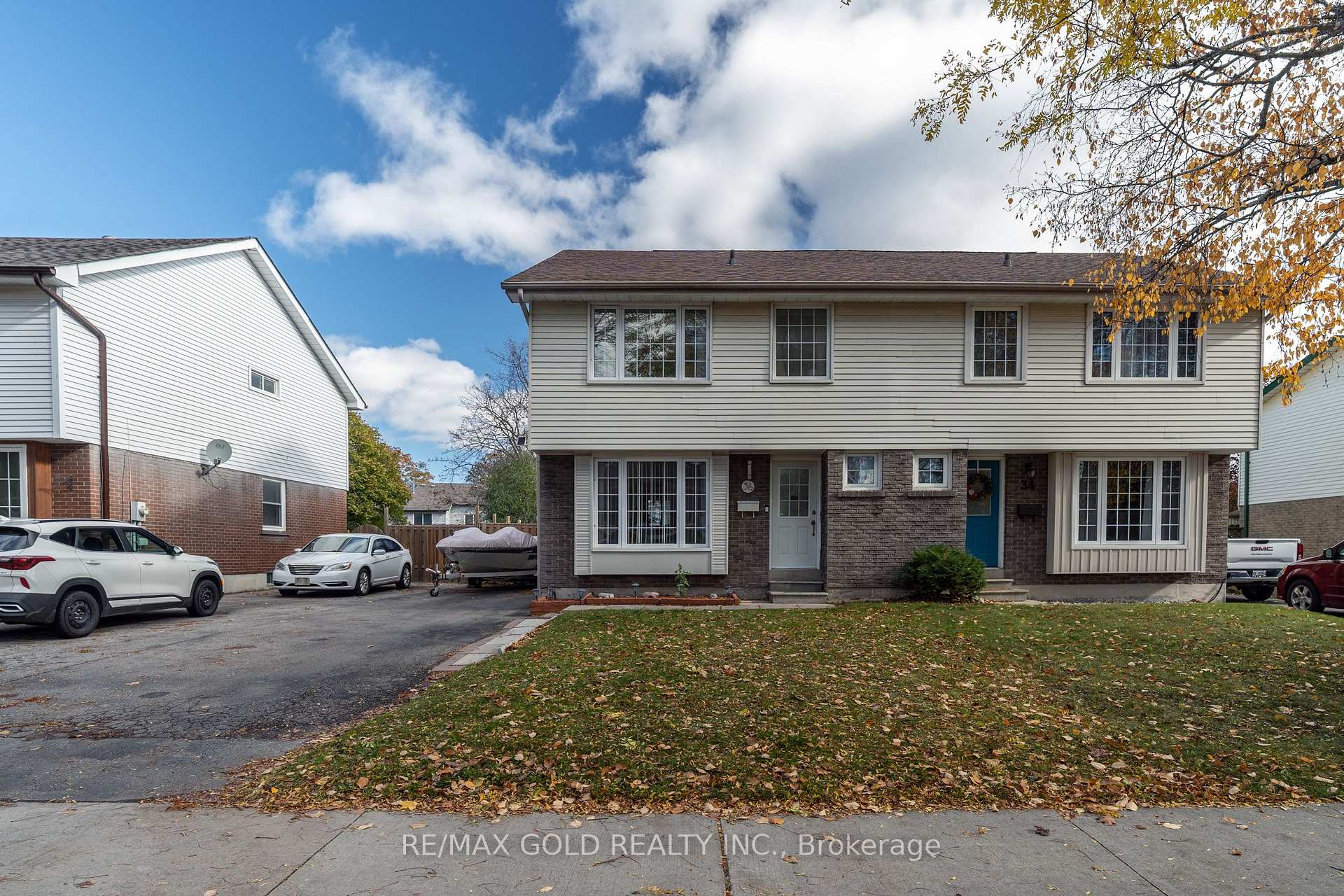 Photo 1 of 36 Guthrie Crescent, Whitby, Lynde Creek — HOMEH