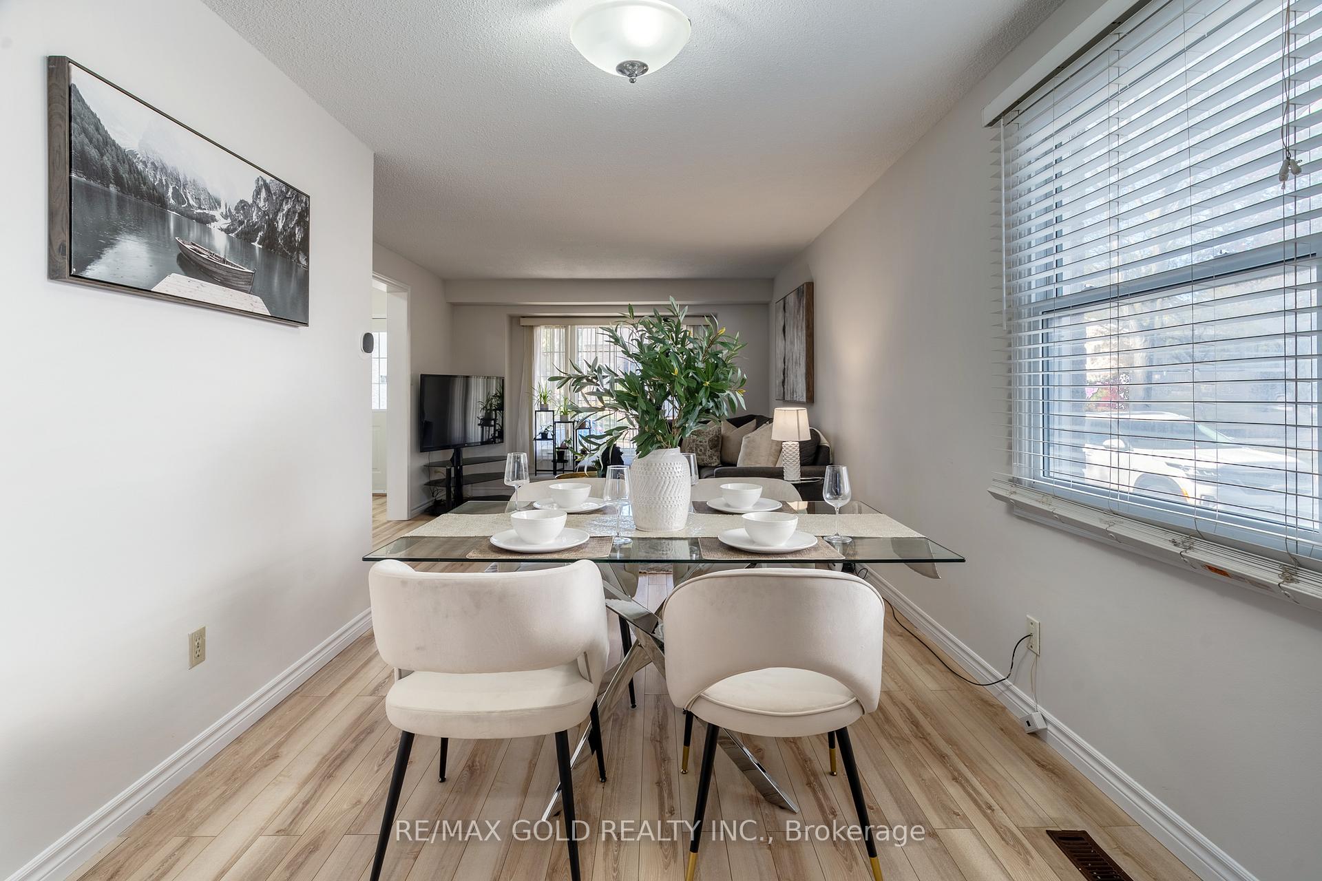 Photo 6 of 36 Guthrie Crescent, Whitby, Lynde Creek — HOMEH
