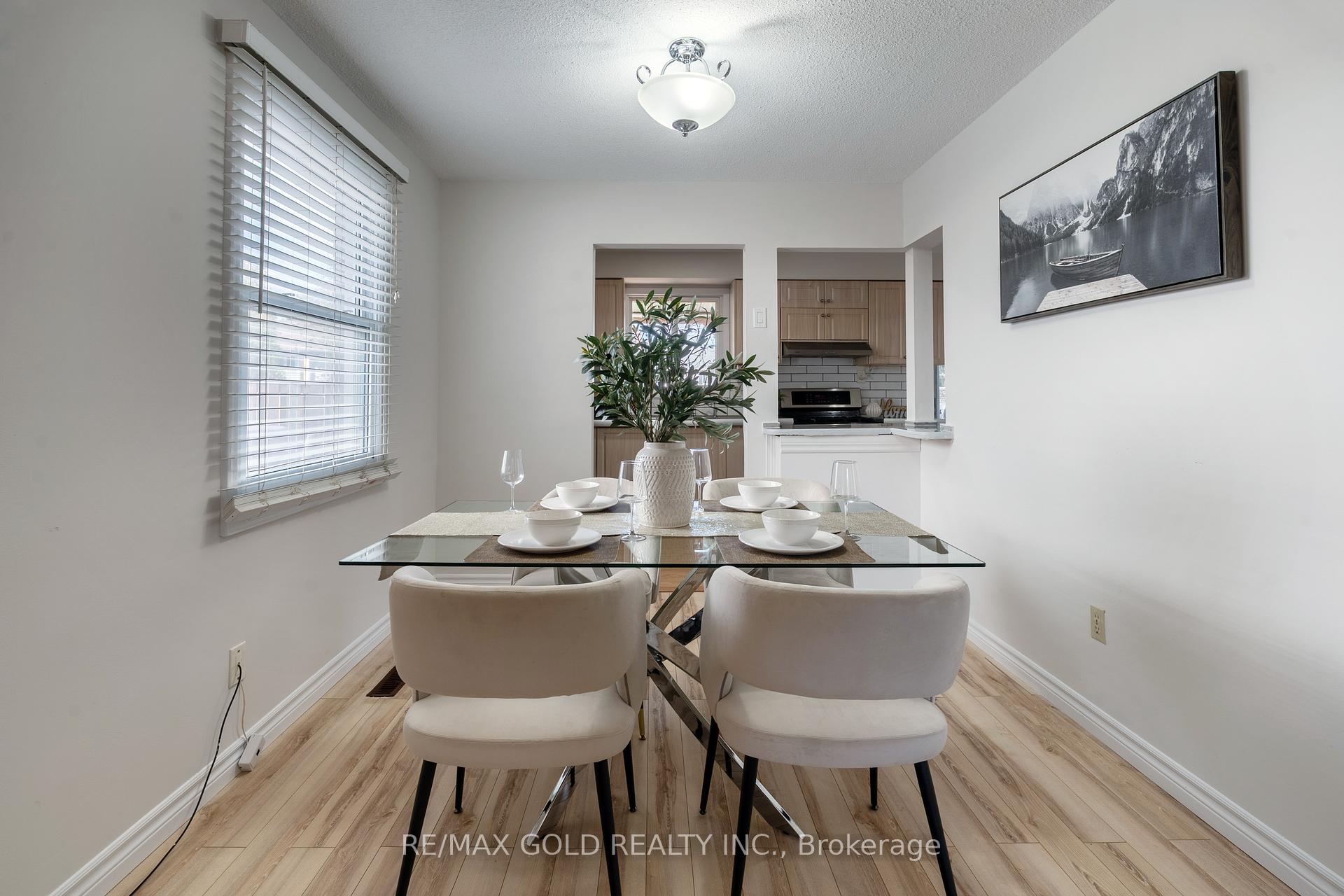 Photo 7 of 36 Guthrie Crescent, Whitby, Lynde Creek — HOMEH