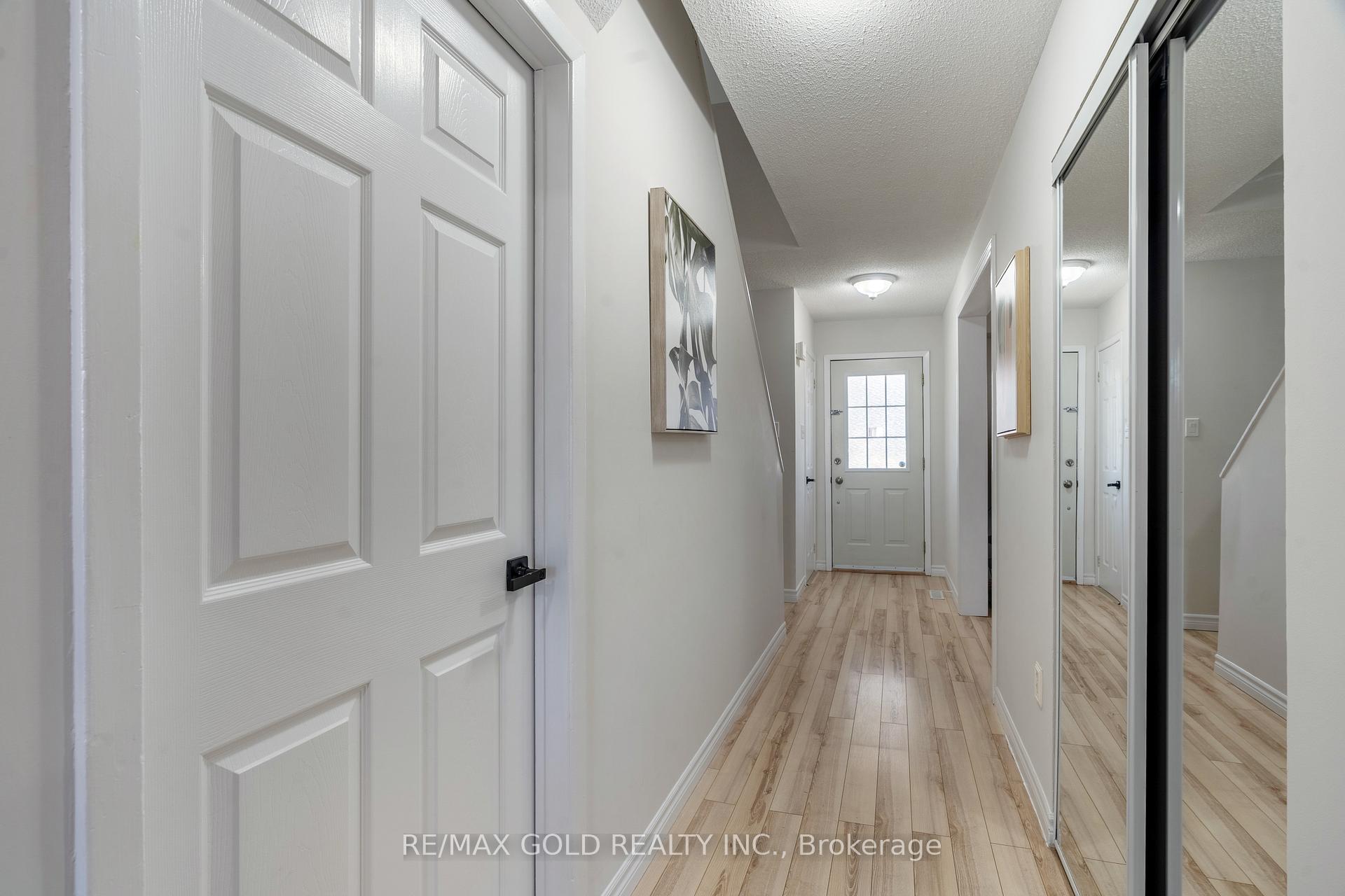 Photo 8 of 36 Guthrie Crescent, Whitby, Lynde Creek — HOMEH