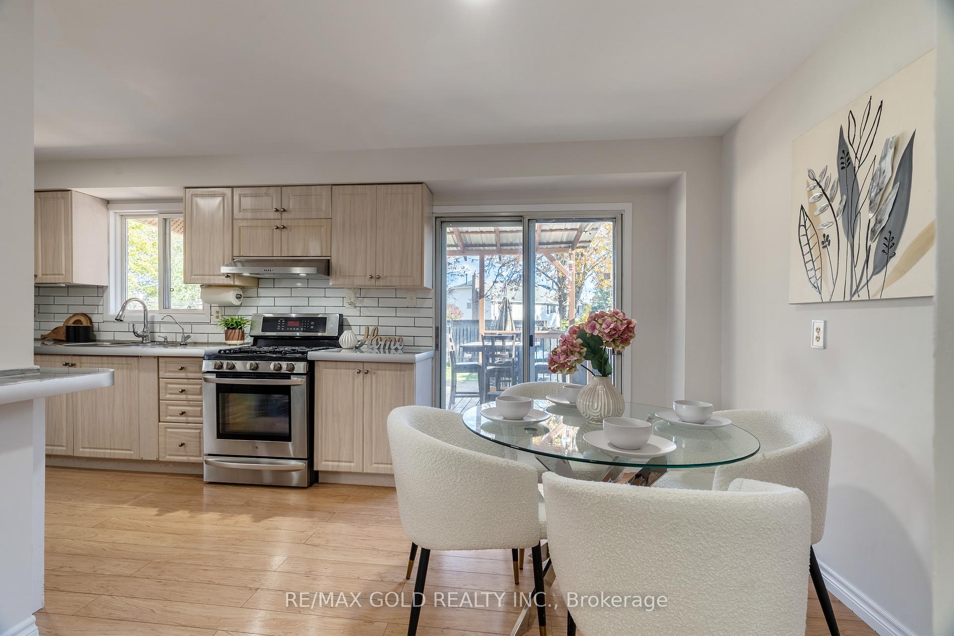 Photo 13 of 36 Guthrie Crescent, Whitby, Lynde Creek — HOMEH