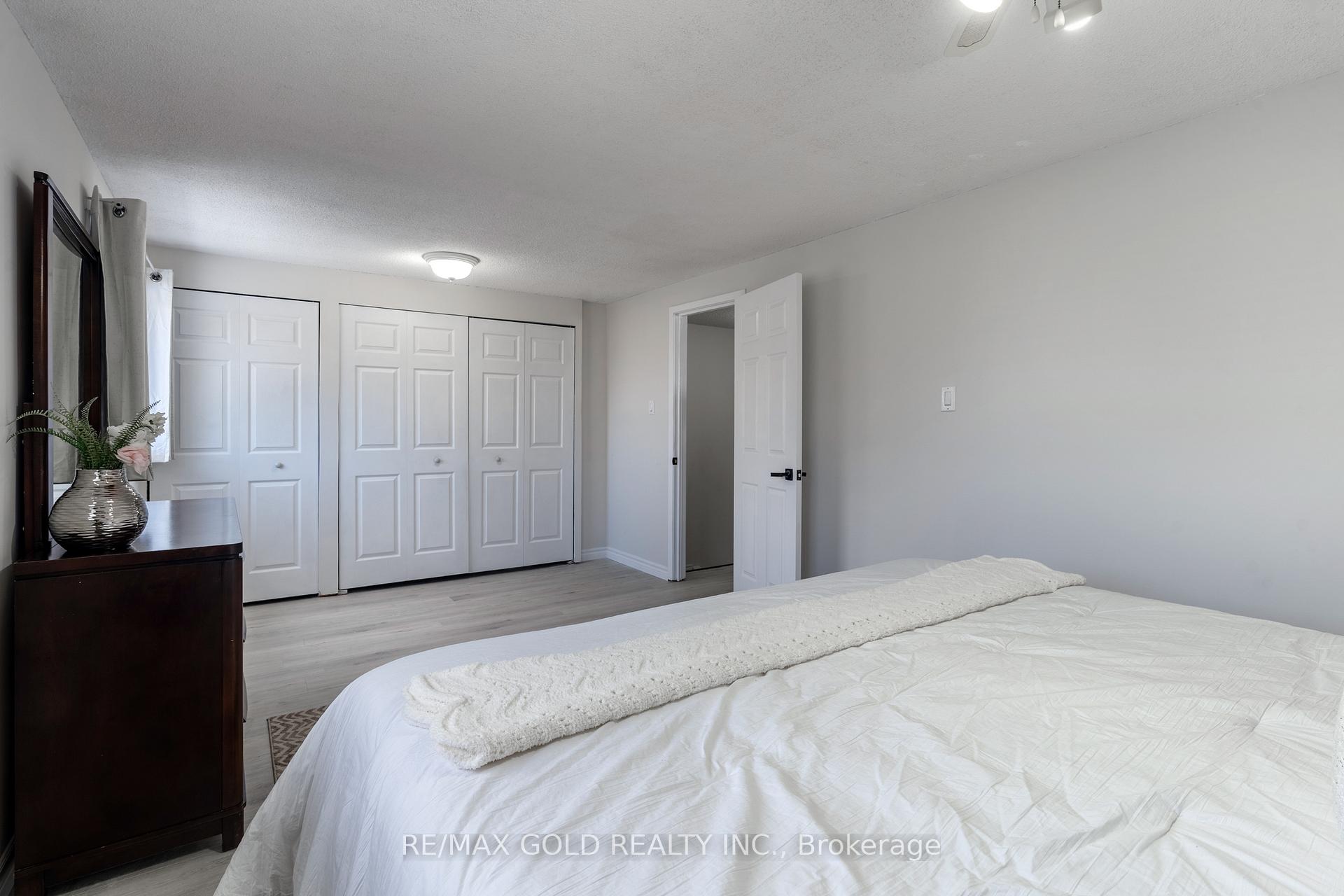 Photo 18 of 36 Guthrie Crescent, Whitby, Lynde Creek — HOMEH