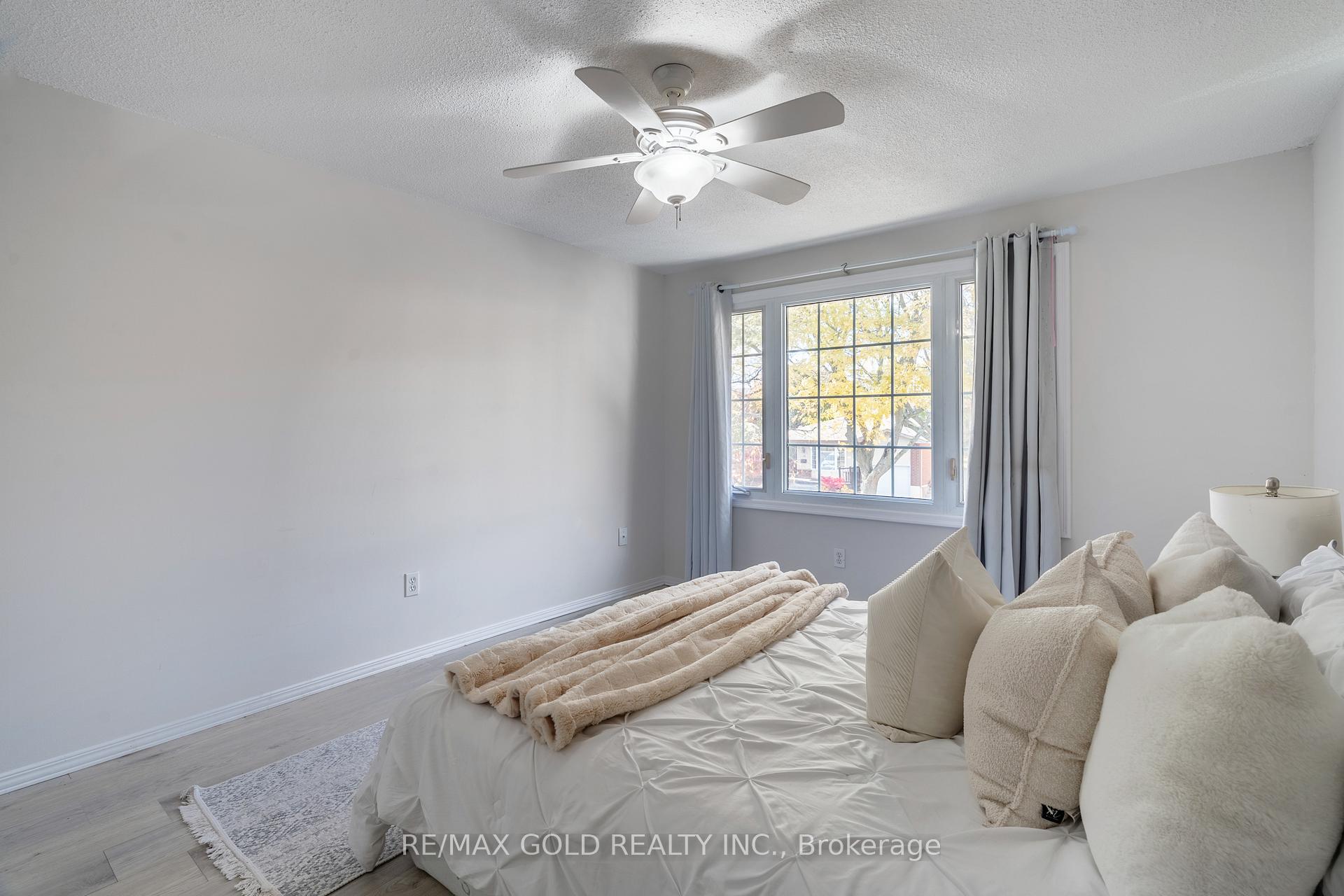 Photo 21 of 36 Guthrie Crescent, Whitby, Lynde Creek — HOMEH