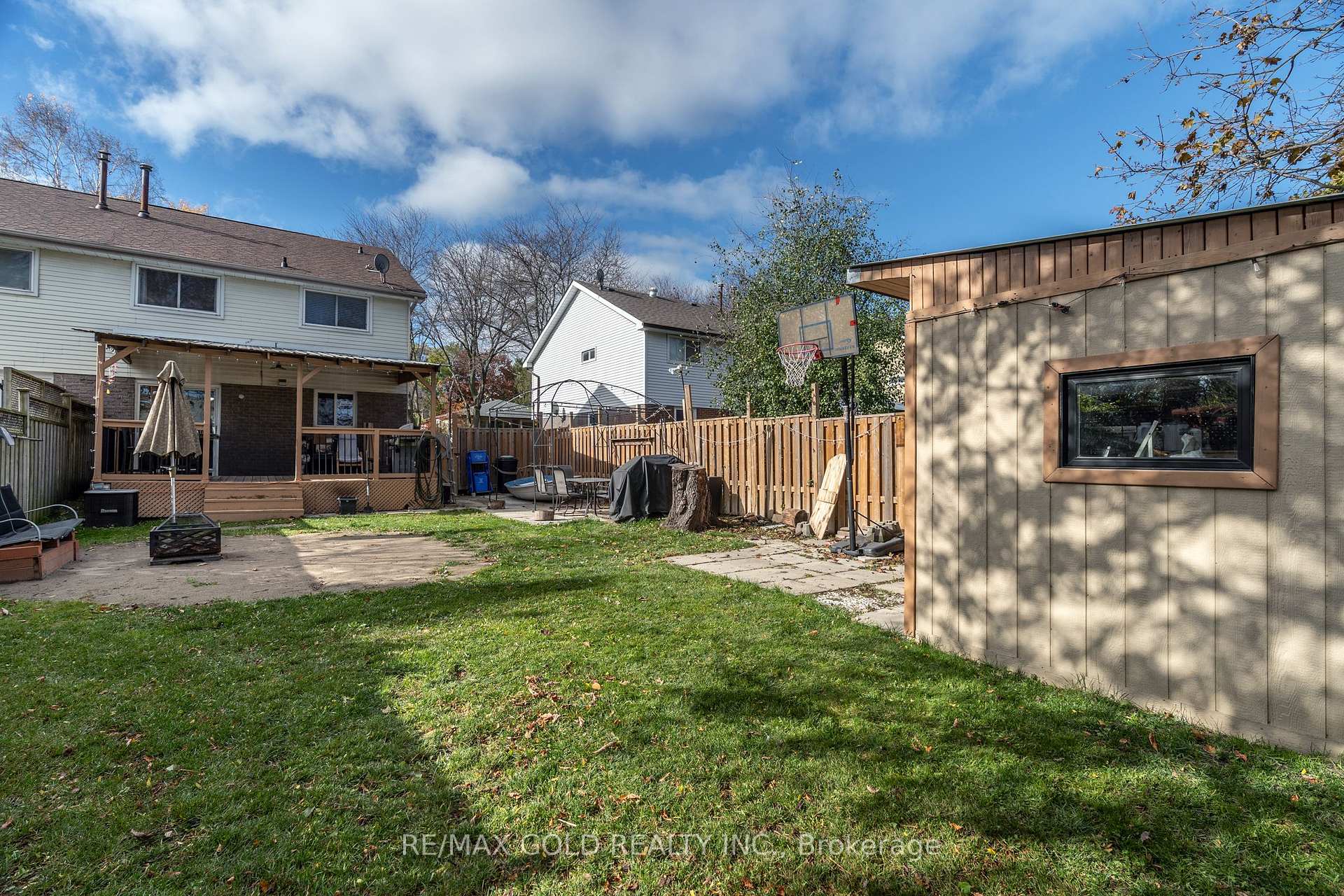 Photo 34 of 36 Guthrie Crescent, Whitby, Lynde Creek — HOMEH