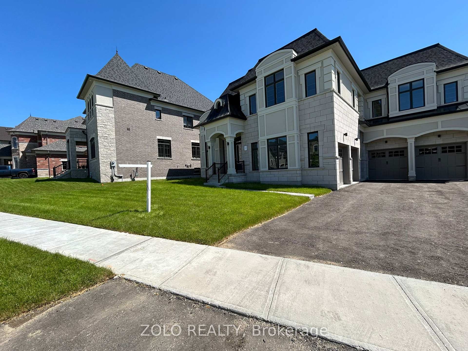 Photo 1 of 59 Enclave Court, Vaughan, Kleinburg — HOMEH