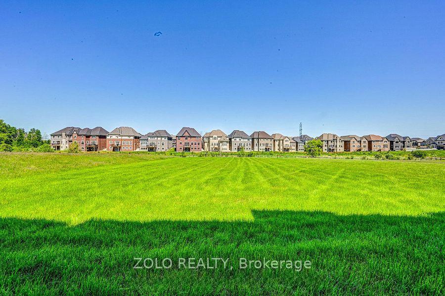 Photo 40 of 59 Enclave Court, Vaughan, Kleinburg — HOMEH