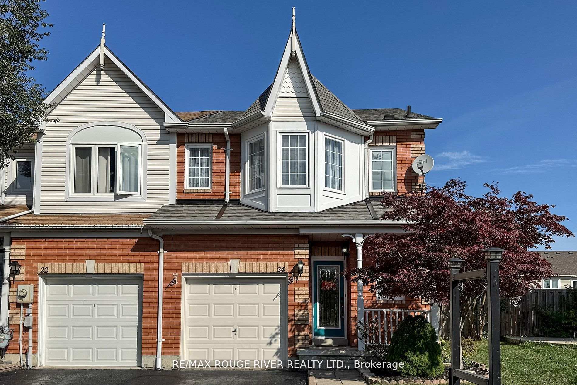 Photo 3 of 24 Jays Drive, Whitby, Williamsburg — HOMEH