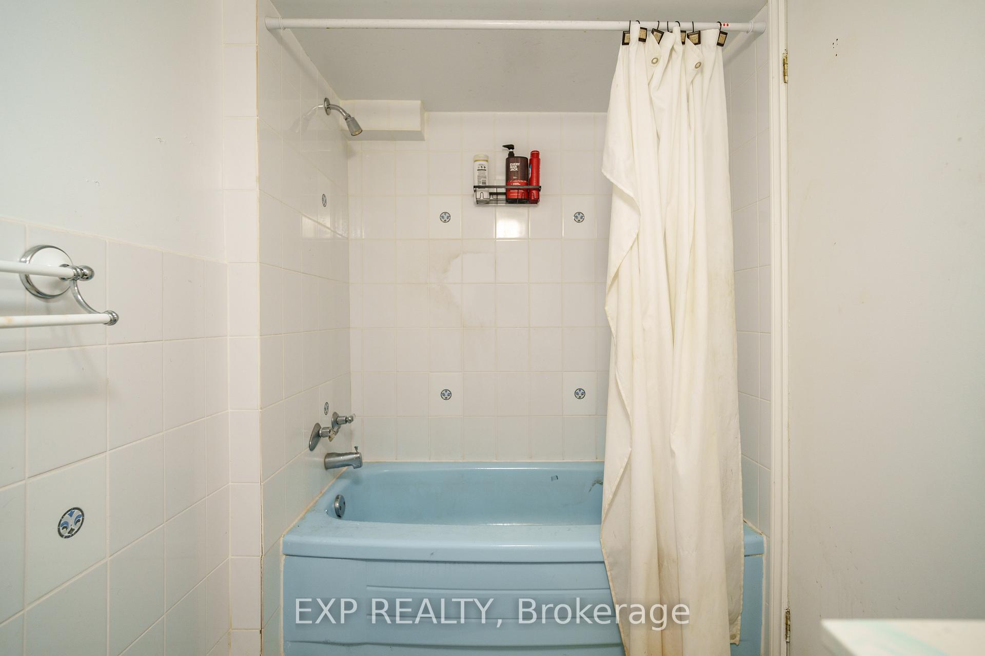 Photo 23 of 1944 Ronald Avenue, Ottawa, Alta Vista/Faircrest Heights — HOMEH