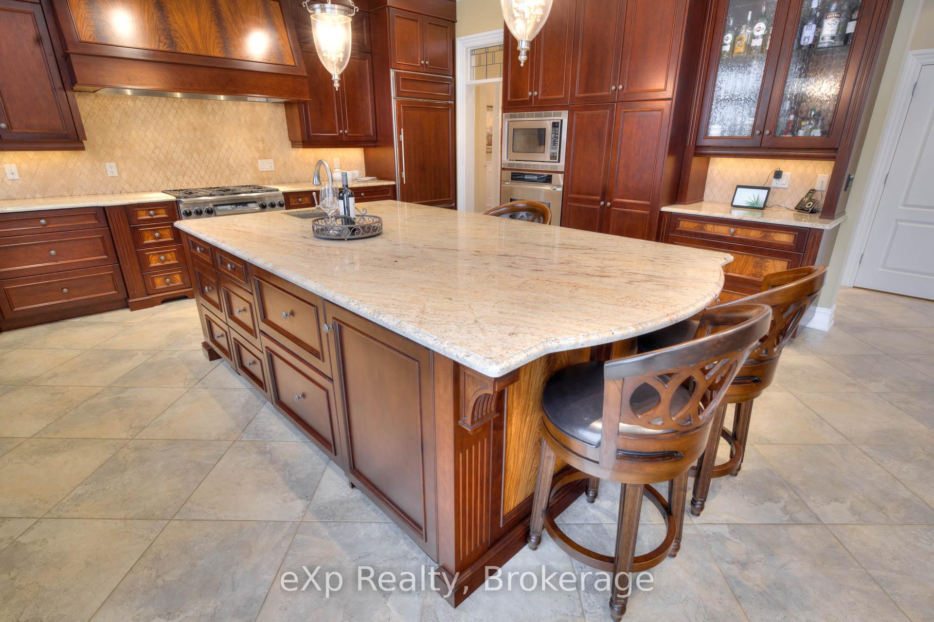 Photo 18 of 372 River Oak Place, Waterloo — HOMEH