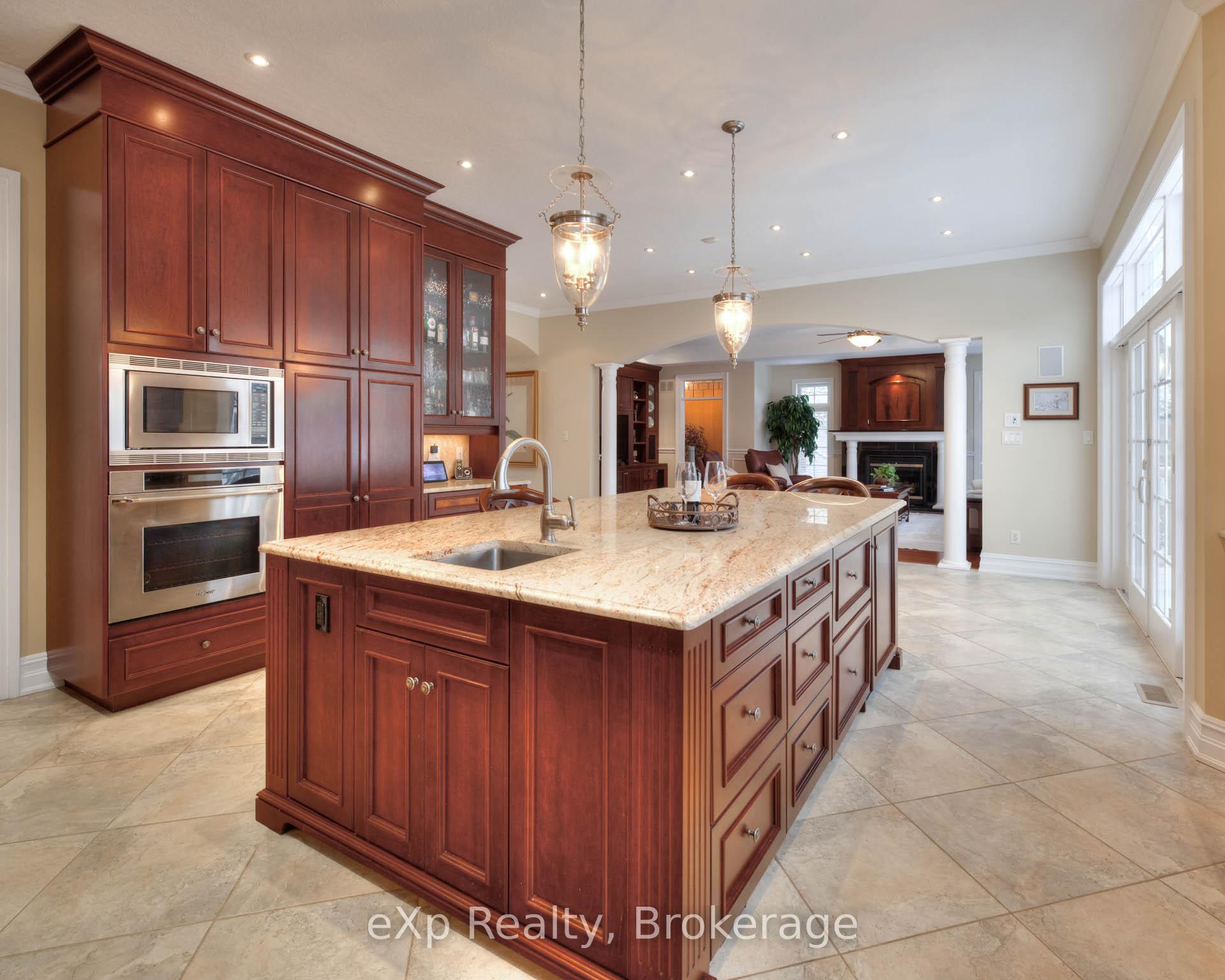 Photo 24 of 372 River Oak Place, Waterloo — HOMEH