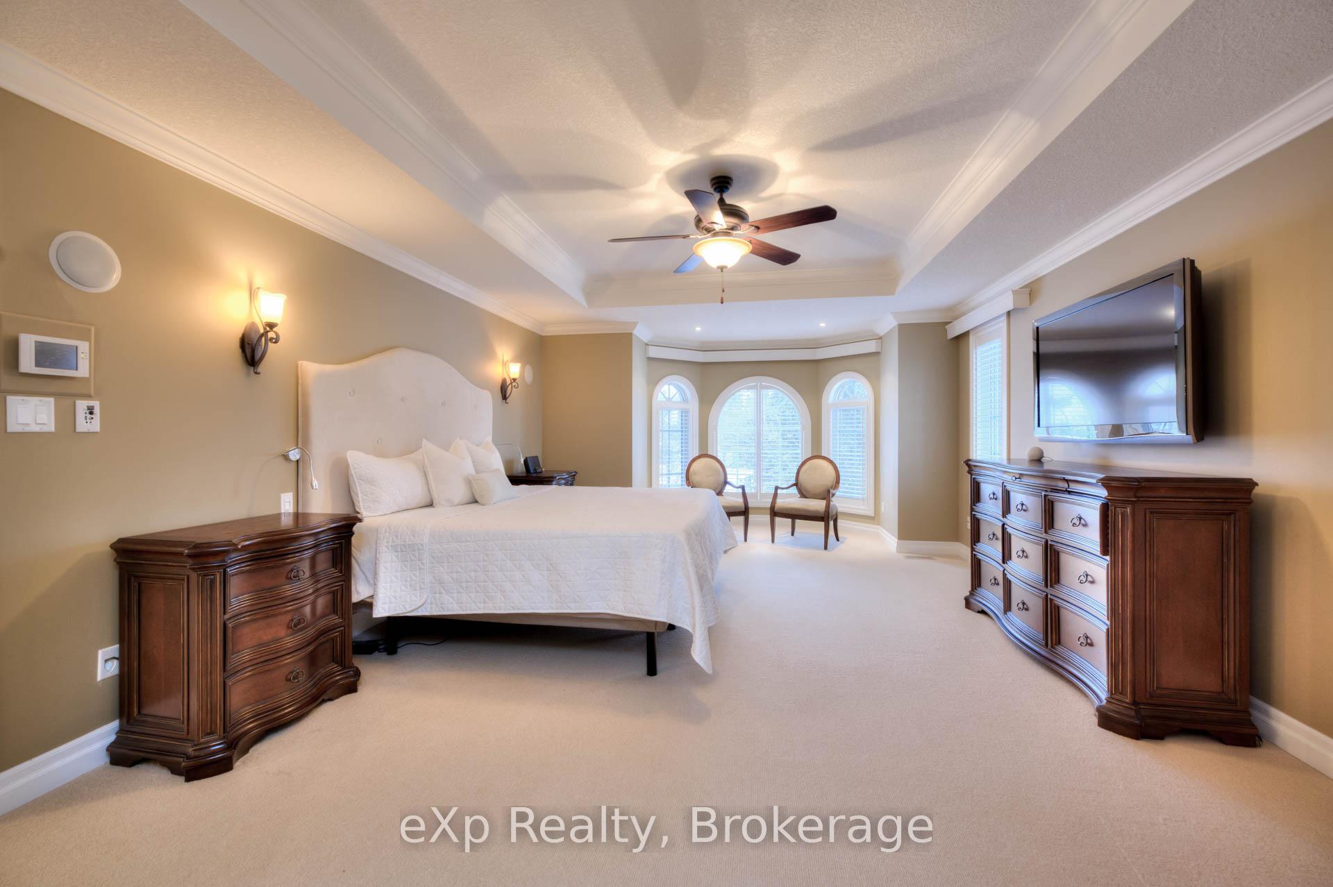 Photo 40 of 372 River Oak Place, Waterloo — HOMEH
